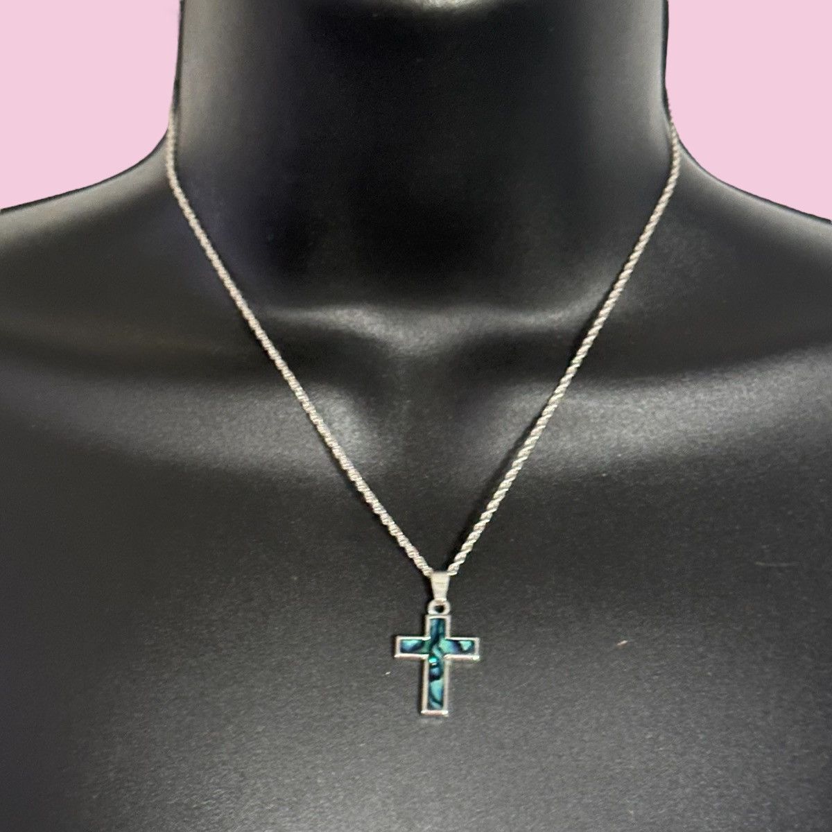 Other Silver tone abalone cross pendant necklace Size ONE SIZE - 1 Thumbnail