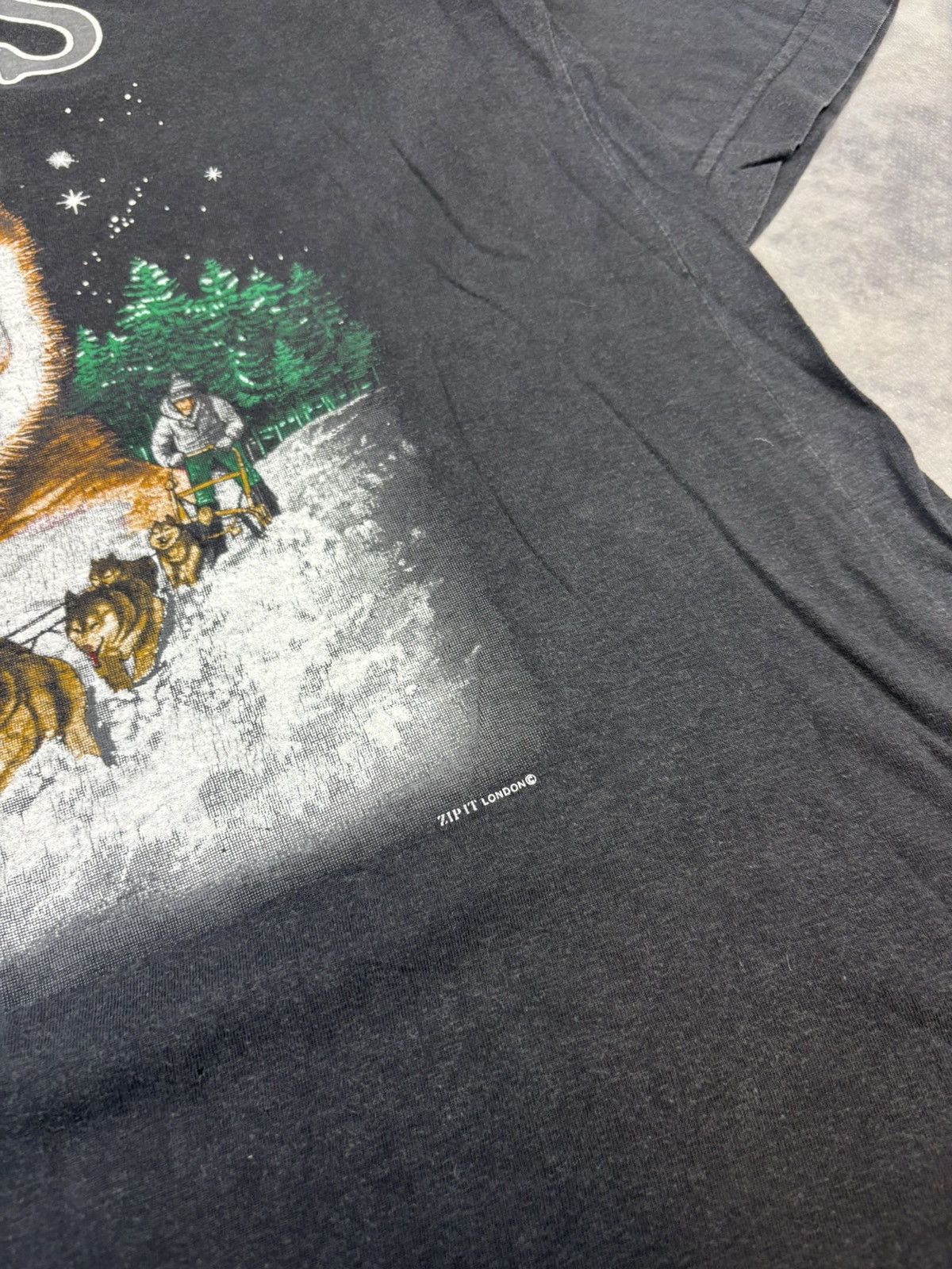 Other Vintage t shirt huskies 90s graphic animal dogs nature y2k Size US XL / EU 56 / 4 - 2 Thumbnail