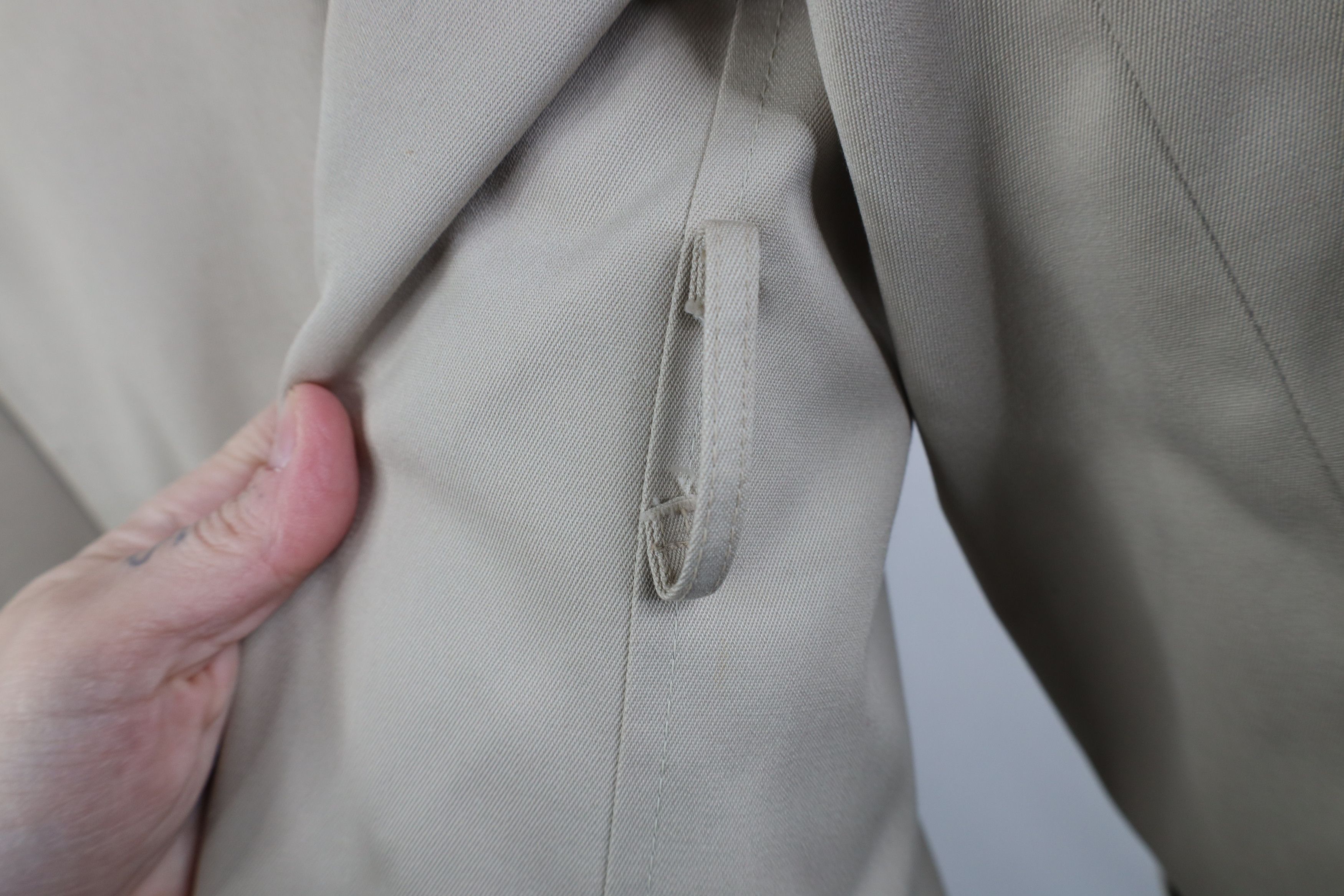 Vintage Vintage 70s Streetwear Trench Coat Rain Jacket Stone Beige Size US L / EU 52-54 / 3 - 8 Thumbnail