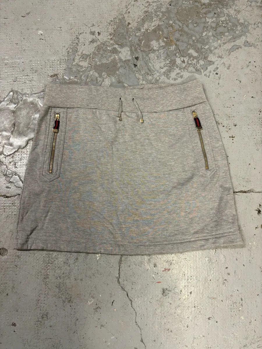 Gucci SS2007 Gucci Grey Minimalist Skirt Size 28" / US 6 / IT 42 - 1 Thumbnail