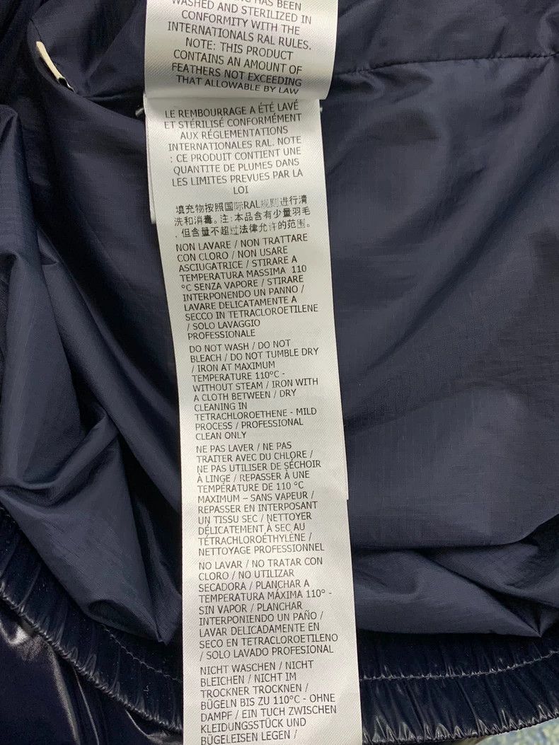 Gucci Gucci Blue shiny down jacket Size US S / EU 44-46 / 1 - 7 Thumbnail