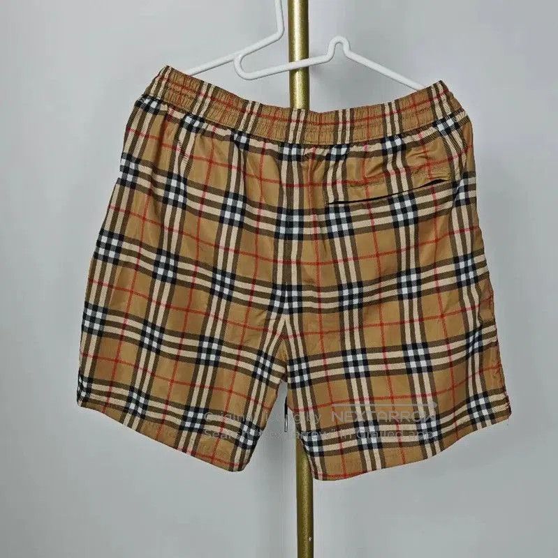 Burberry Burberry Women's Khaki Check Cotton Shorts. Size 29" - 2 Thumbnail