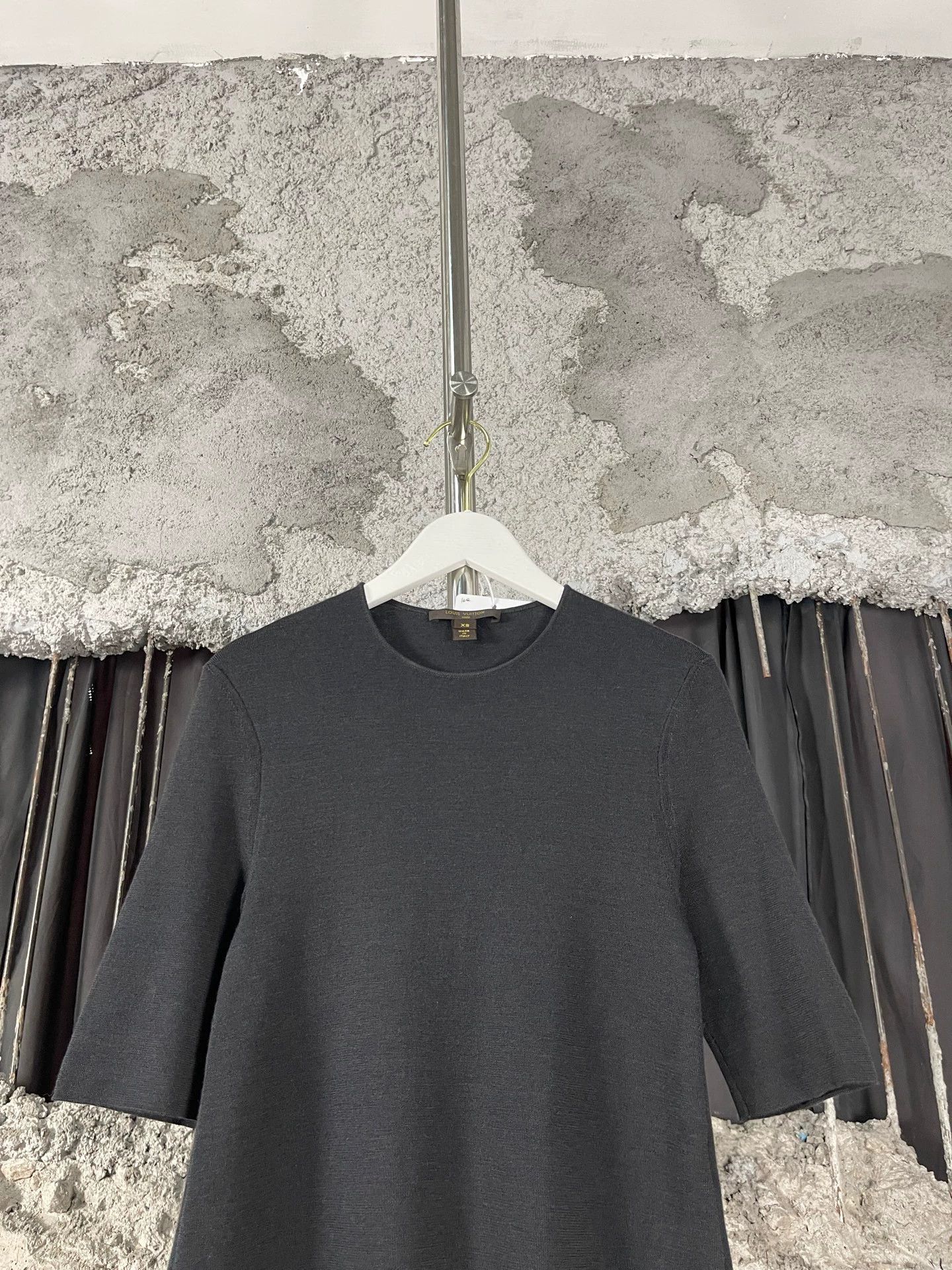 Louis Vuitton LV 7/8 Sleeve Top XS New Size XS / US 0-2 / IT 36-38 - 3 Thumbnail