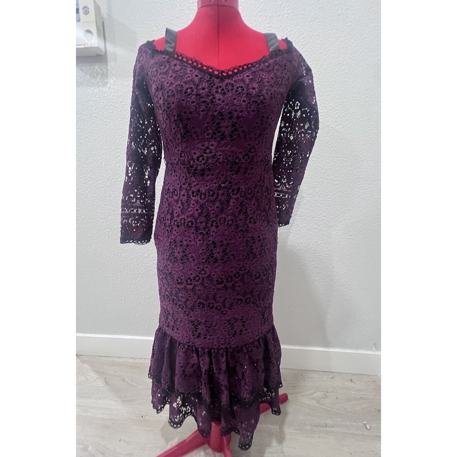 ALEXIS Alexis Laced Dress With Shoulder Tie Straps Long Sleeves Size S / US 4 / IT 40 - 1 Thumbnail