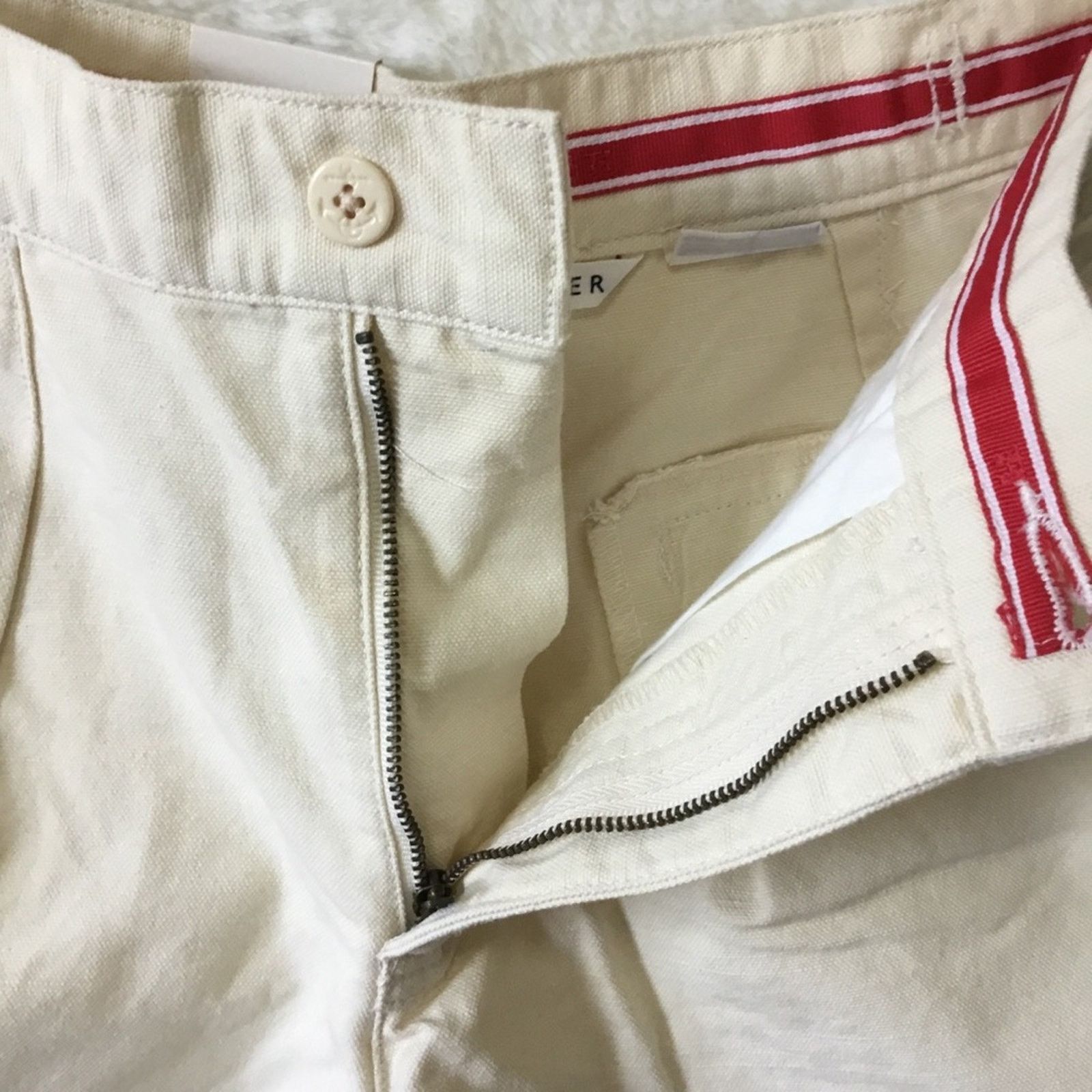 Tommy Hilfiger Tommy Hilfiger Beige Classic Shorts Size 27" / US 4 / IT 40 - 13 Thumbnail