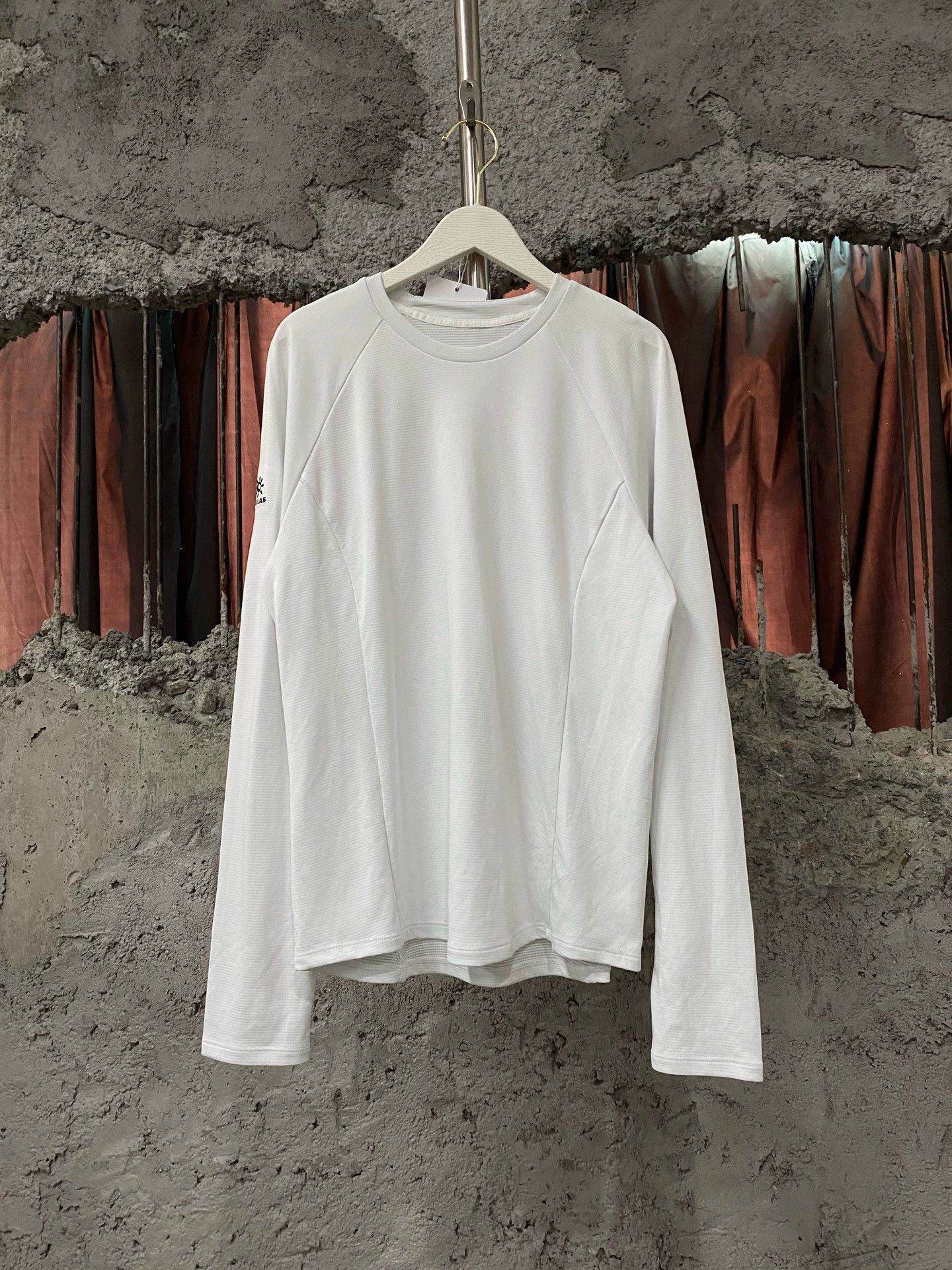 Other KAILAS long-sleeve top XL Size US XL / EU 56 / 4 - 1 Thumbnail