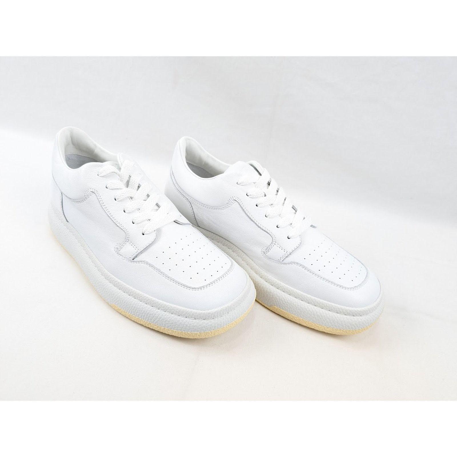 Maison Margiela o1rshd1 Low-Top Sneakers in White Size US 12 / EU 45 - 12 Thumbnail