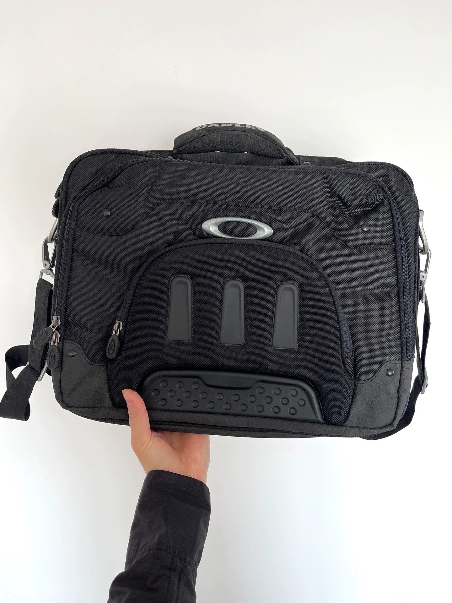 Oakley Vintage Oakley Shoulder Bag Size ONE SIZE - 5 Thumbnail