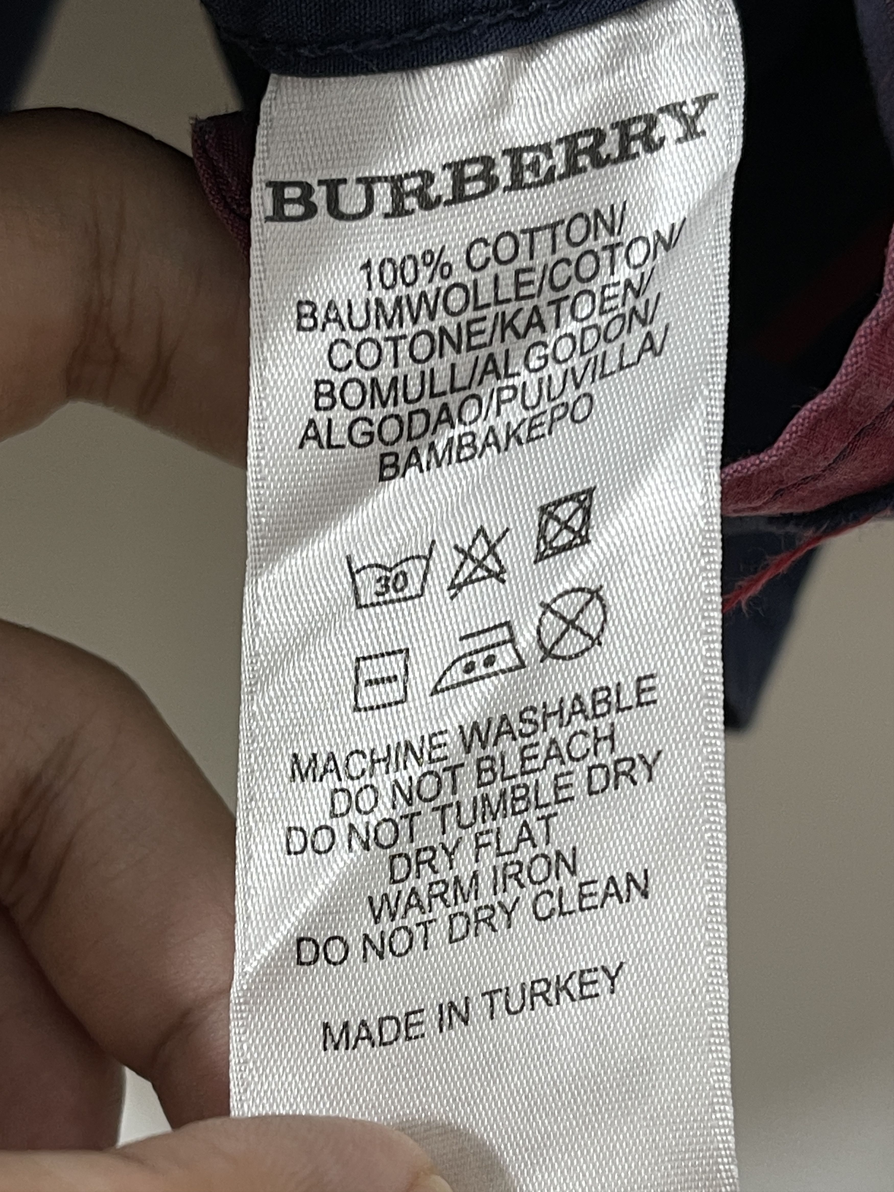 Burberry Vintage Burberry Red Plaid Shirts Size US L / EU 52-54 / 3 - 6 Thumbnail