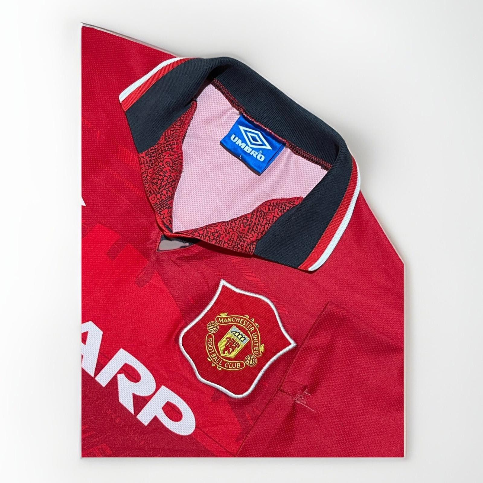 Umbro 1994-1996 Umbro Manchester United Home Soccer Jersey Large Size US L / EU 52-54 / 3 - 4 Thumbnail