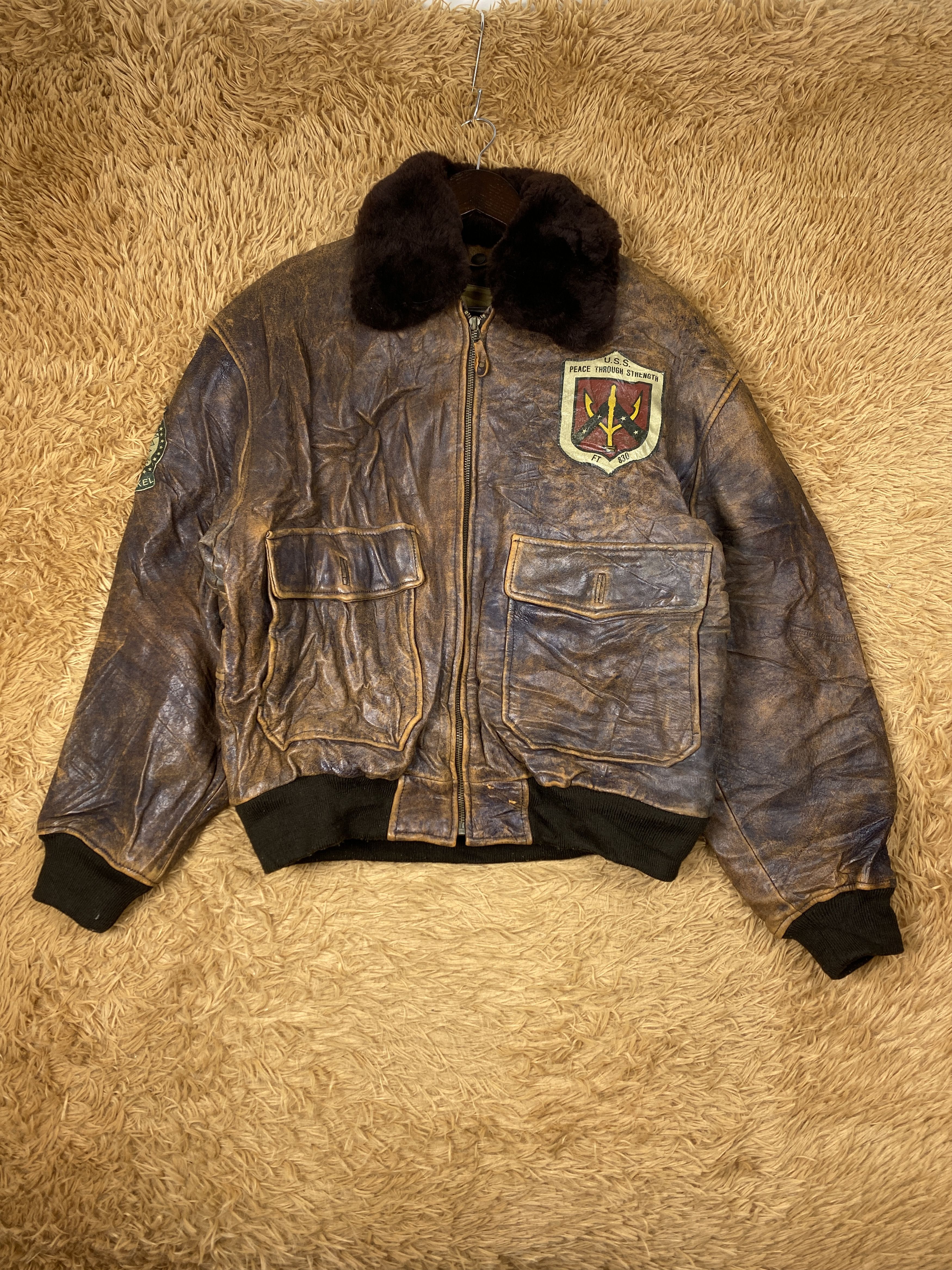 Vintage Vintage US Navy Military Flight Leather Jacket PJ2569 Size US M / EU 48-50 / 2 - 1 Thumbnail