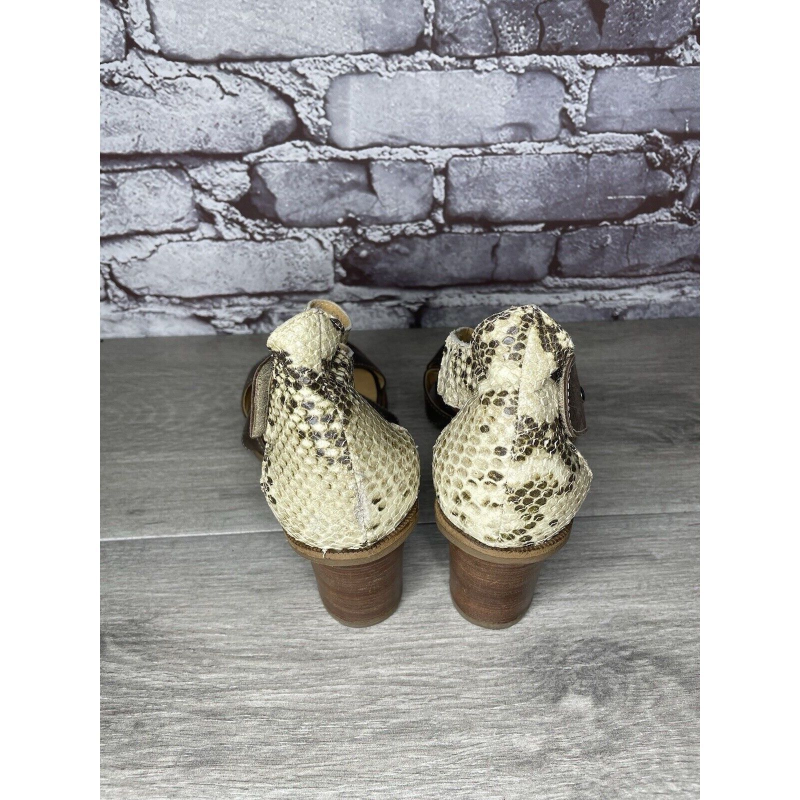 Fiji Fidji Ivory Leather Snake Skin Anke Strap Print Brown Heel S Size US 8 / IT 38 - 5 Thumbnail