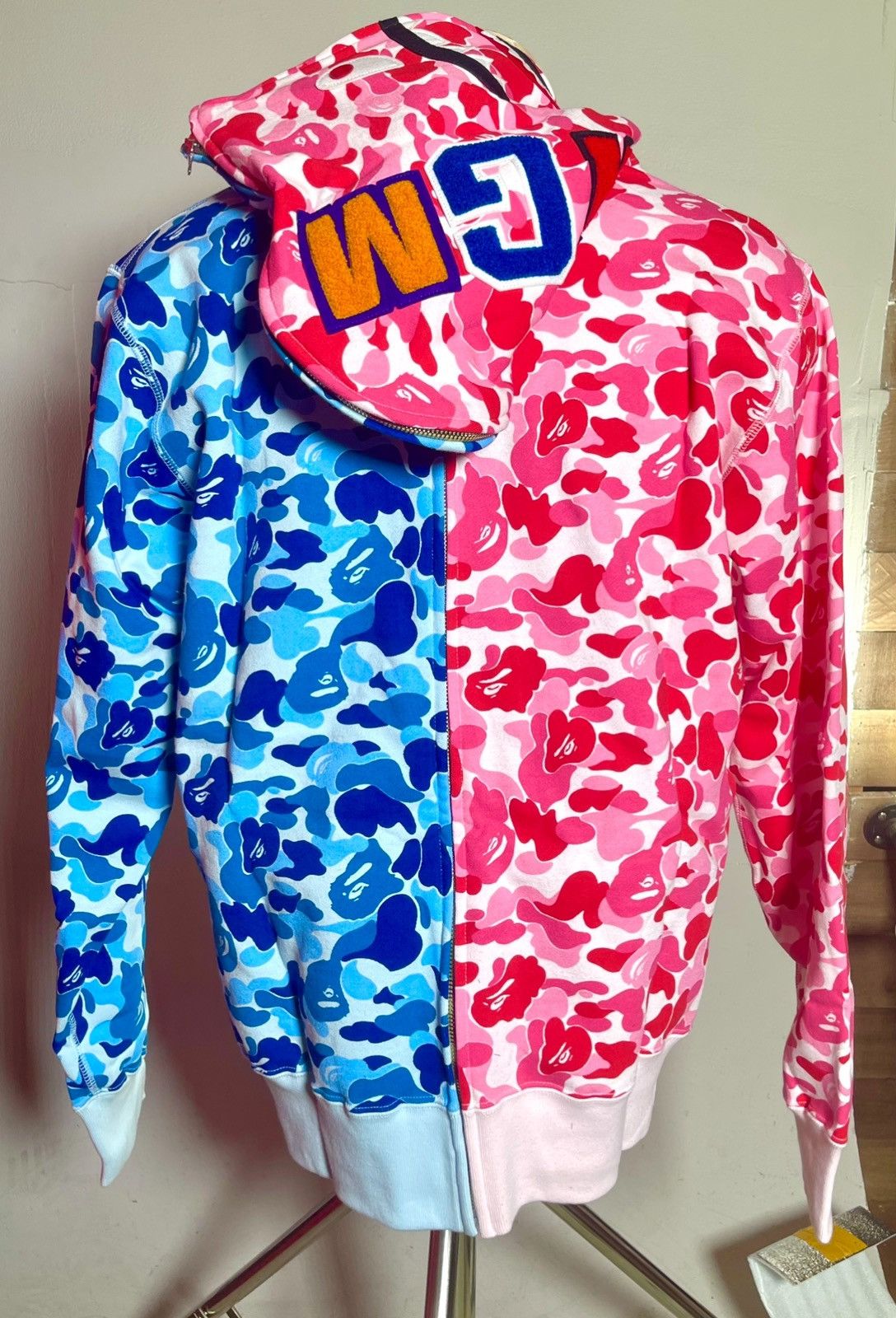 Bape BAPE ABC Camo Separate Shark Full Zip Hoodie 'Pink' Size US XL / EU 56 / 4 - 7 Thumbnail