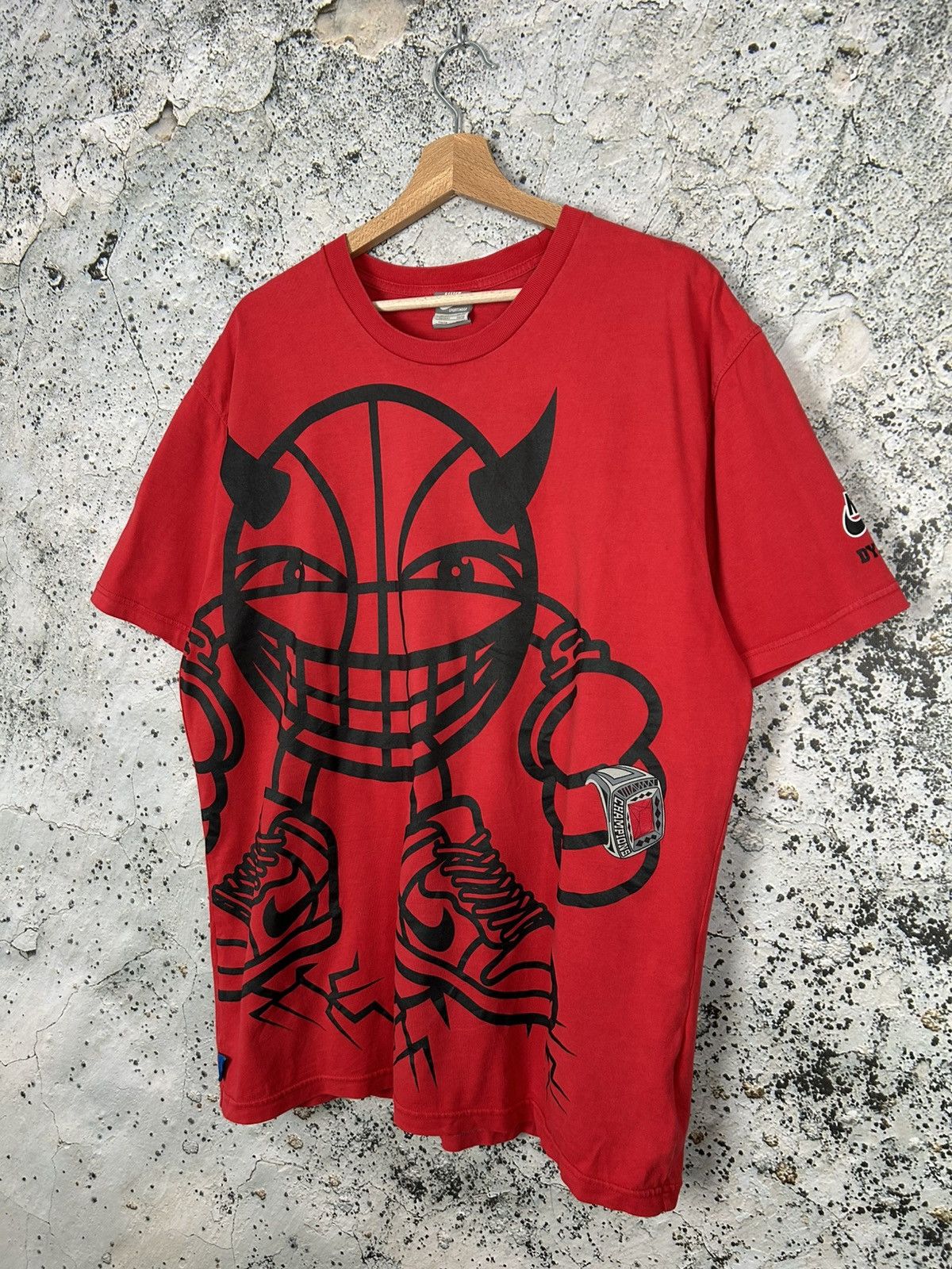 Nike Vintage Nike Air Y2K NBA Champion Dynasty Basketball Rare Size US XL / EU 56 / 4 - 2 Thumbnail
