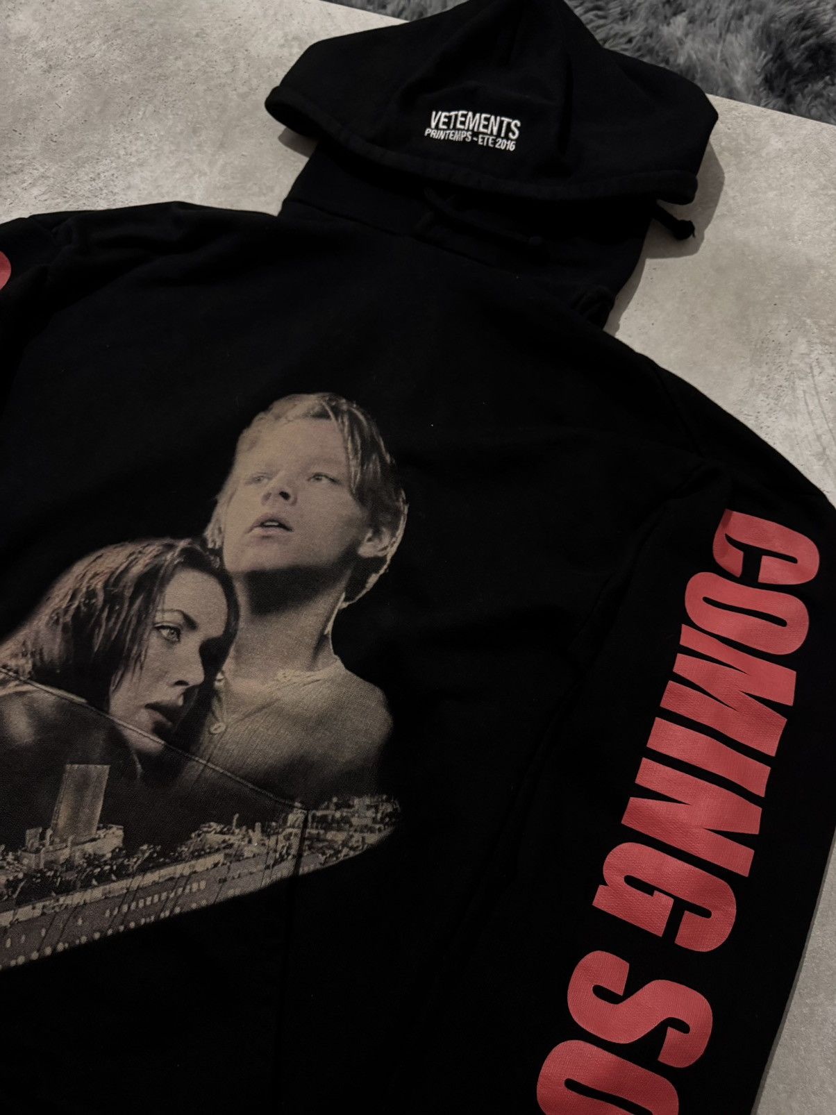 Vetements Vetements Titanic hoodie FW16 Size US S / EU 44-46 / 1 - 2 Thumbnail