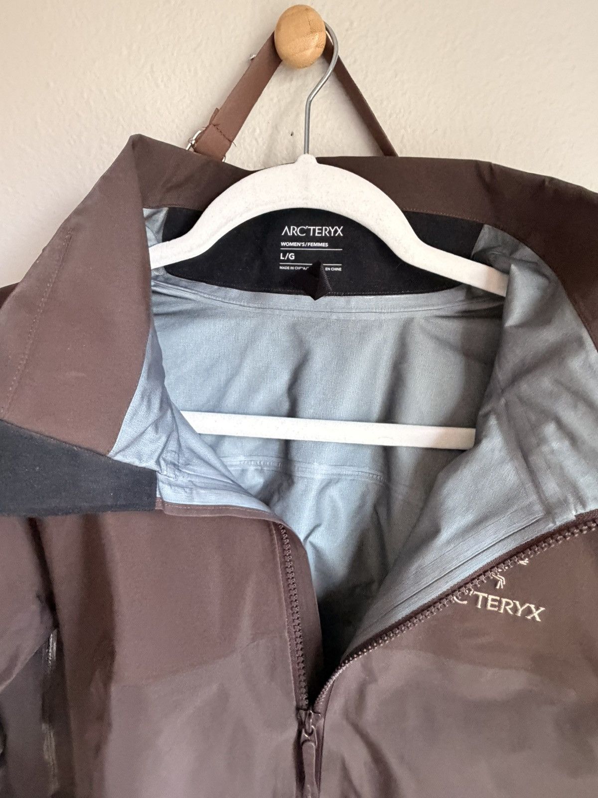 Arc'teryx Arc’teryx Beta AR rare Bitters brown colorway Size L / US 10 / IT 46 - 6 Thumbnail