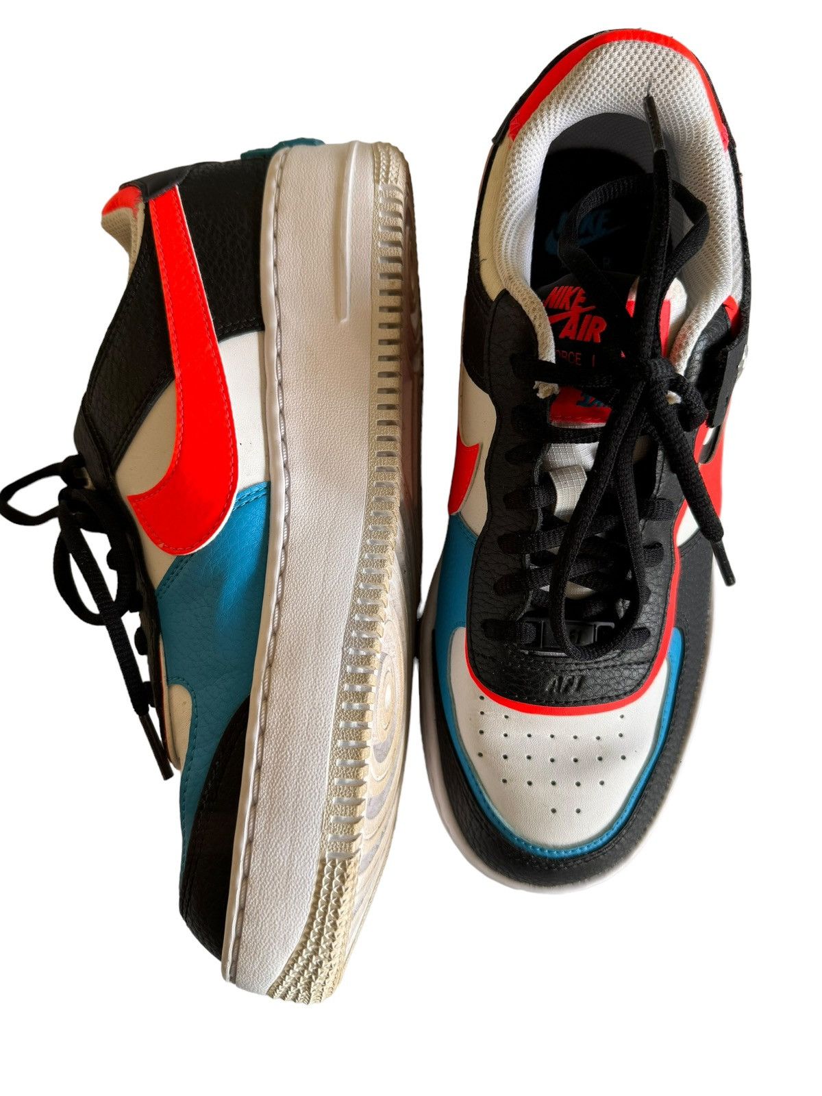 Nike Nike AF1 Size US 9 / EU 42 - 2 Thumbnail