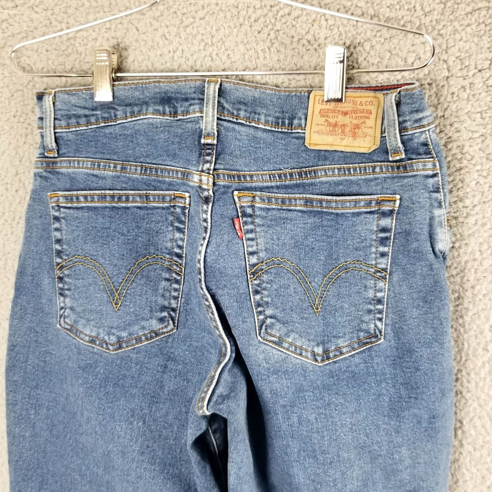 Levi's Levi's 550 Relaxed Boot Cut Jeans 30X30 Blue Denim Mid Rise Med Wash Womens Jeans Size 30" / US 8 / IT 44 - 3 Thumbnail