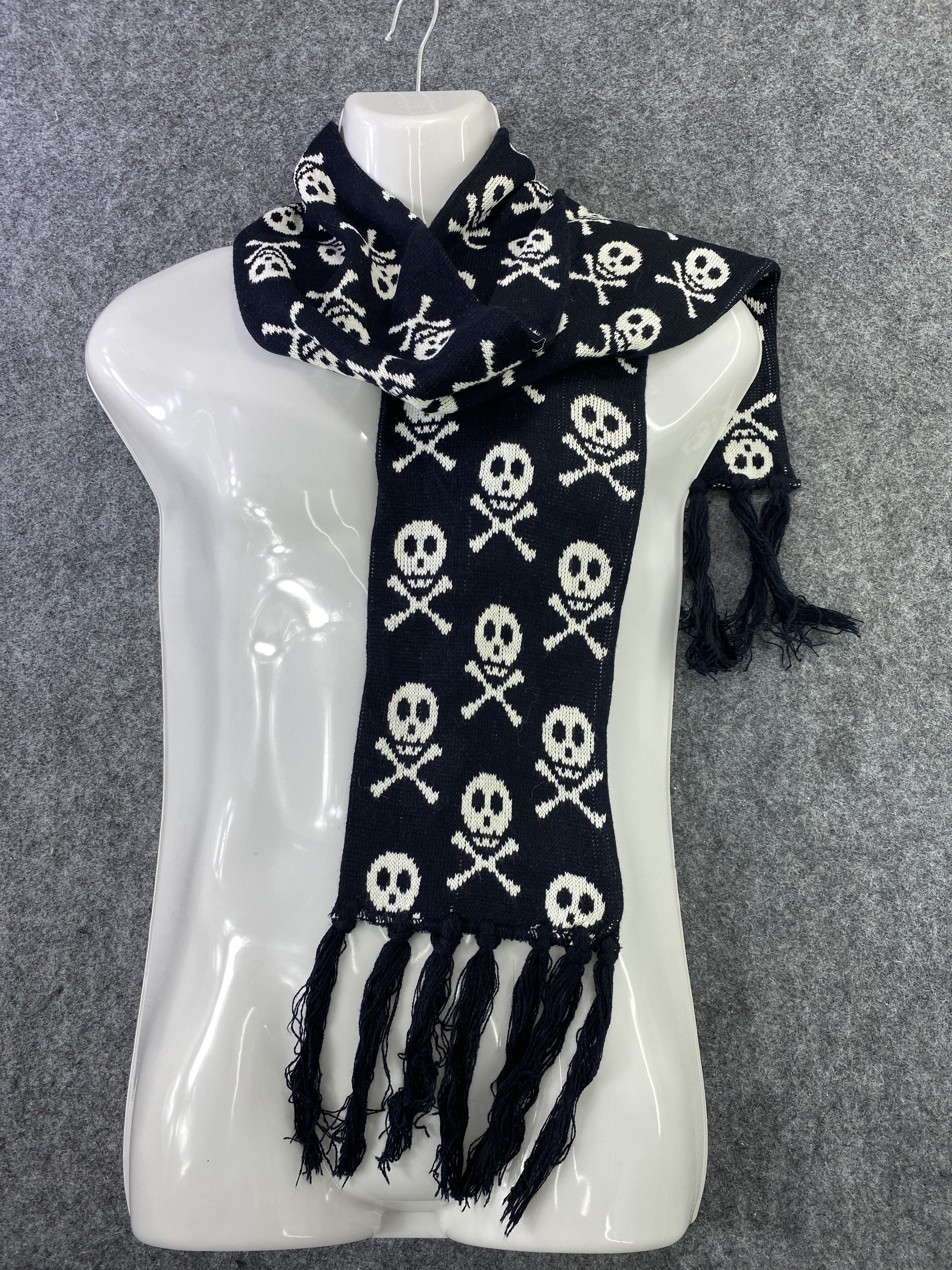 Designer Skulls full print Scarf / Muffler / Neckwear -T400 Size ONE SIZE - 2 Thumbnail