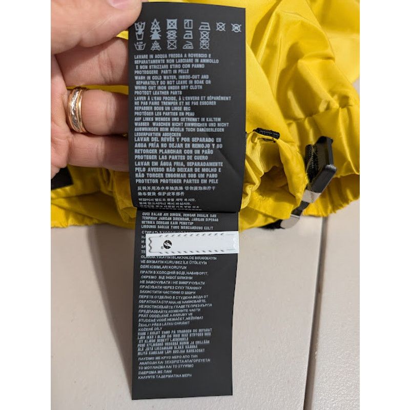 Prada o1rshd1 Re-Nylon Piuma Trousers in Yellow Size US 30 / EU 46 - 20 Thumbnail