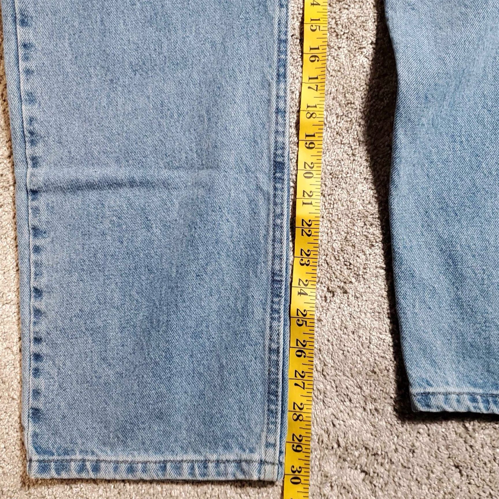 Wrangler WRANGLER 96501SL Jeans Regular Fit 40x30 Mens Blue Light Fade REGULAR FIT - 100% Cotton, Zipper Fly, Inseam 30, 40x30, Medium Wash, Regular Type Size US 40 / EU 56 - 6 Thumbnail