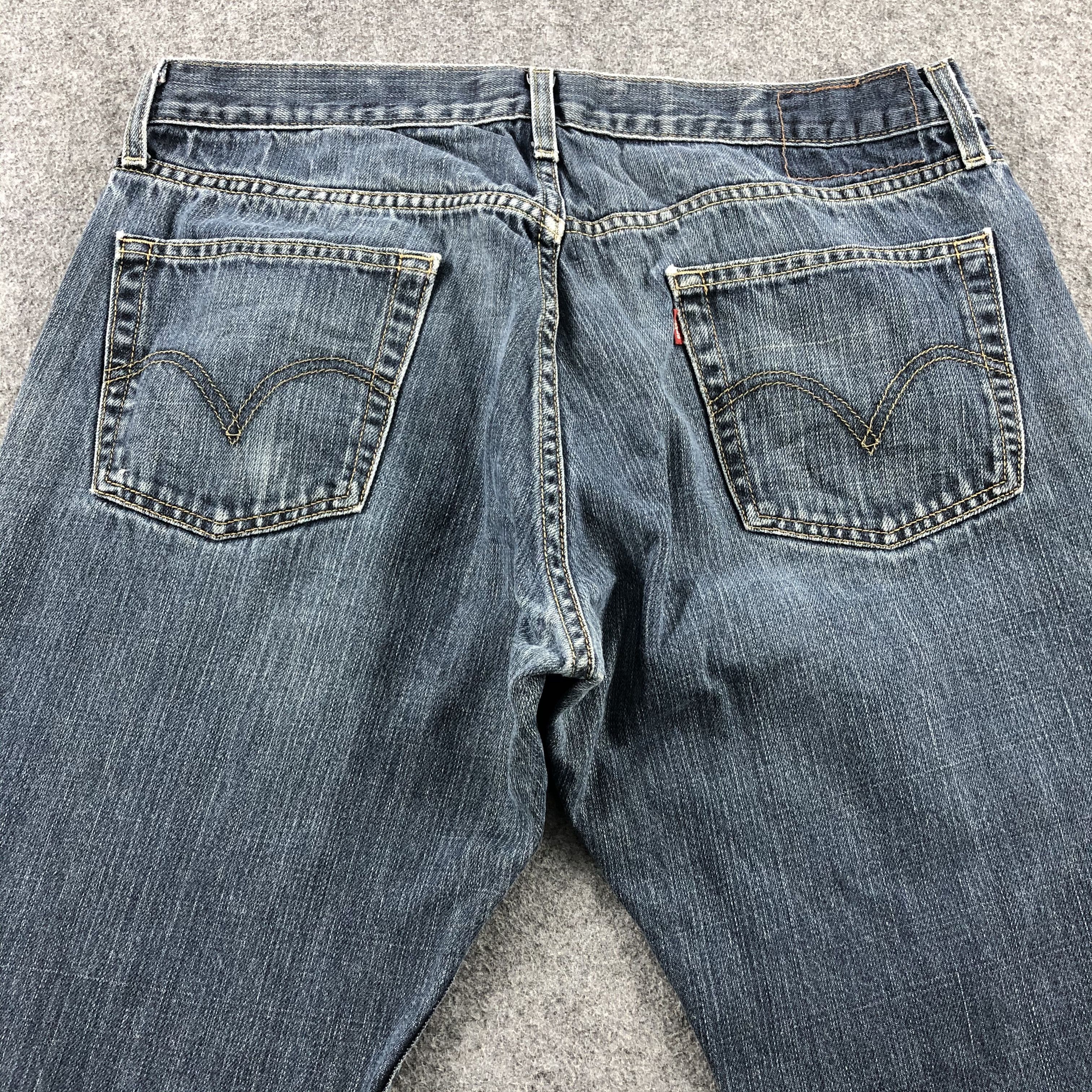 Levi's × Vintage Vintage Blue Wash Levis 514 Jeans-JM1822 Size US 35 - 4 Thumbnail