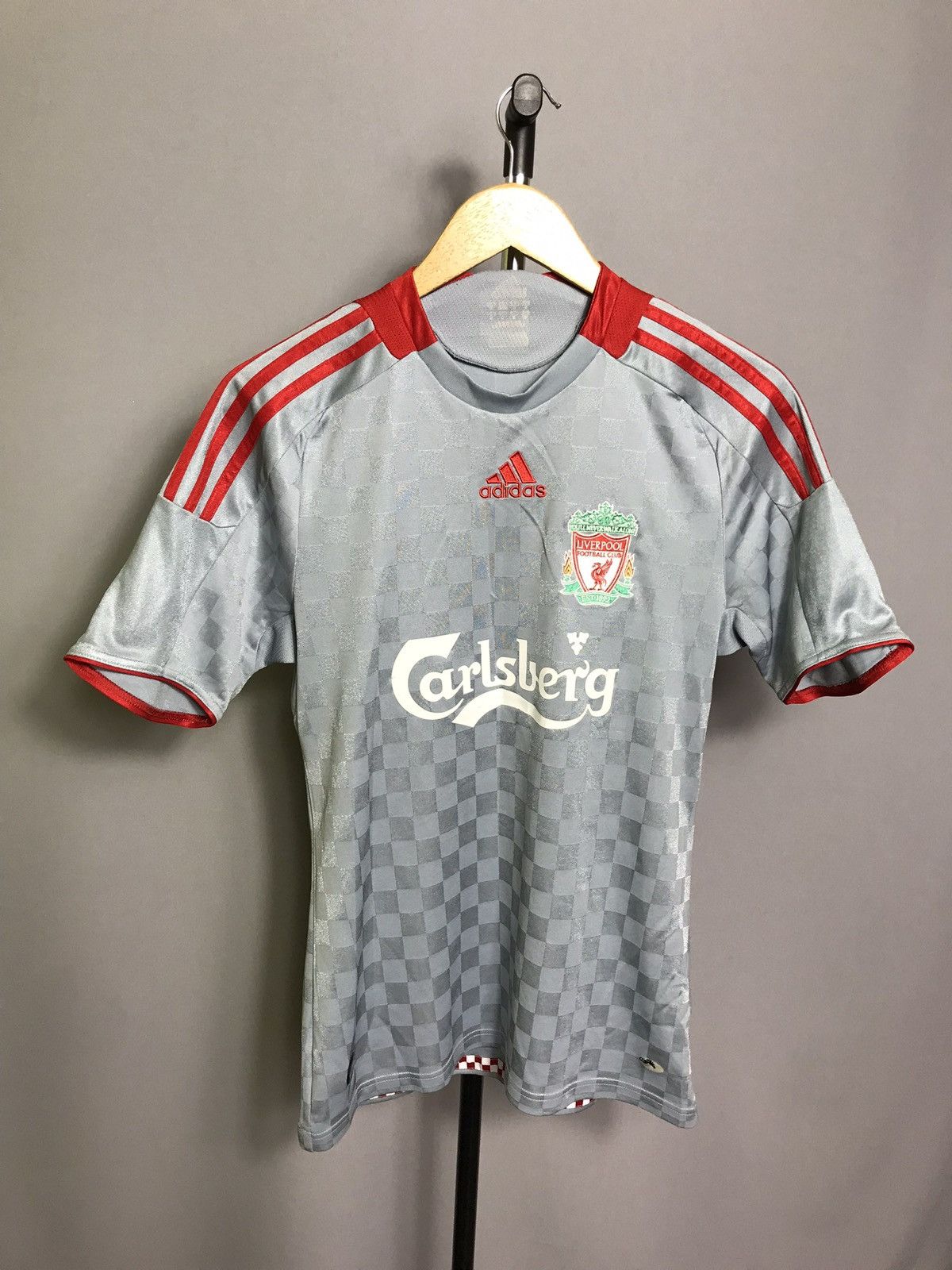 Vintage Shirt 2008 2009 Steven Gerrard Liverpool Away Jersey Gray #8 Size US S / EU 44-46 / 1 - 1 Thumbnail