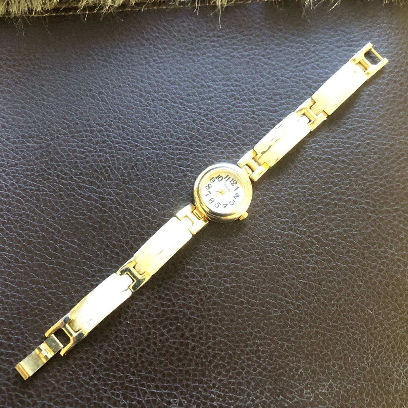 Jewelry Xanadu faux shell mother of pearl face gold tone watch Size ONE SIZE - 2 Thumbnail