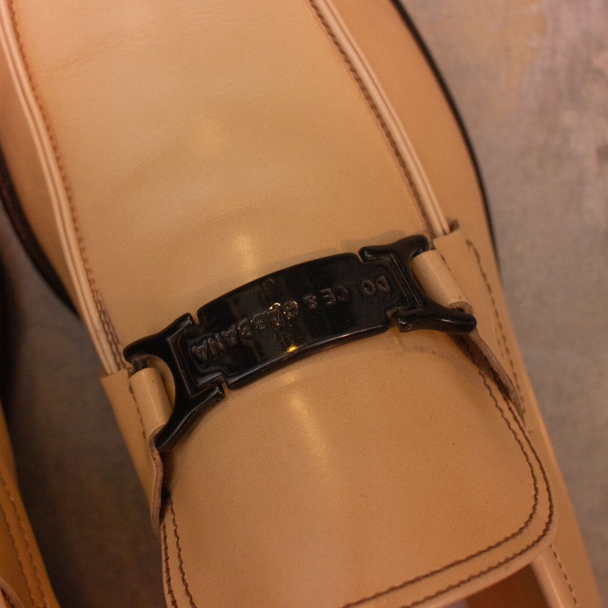 Dolce & Gabbana 895$MRP Dolce & Gabbana Ivory Round Toe Loafers Size US 8.5 / EU 41-42 - 11 Thumbnail