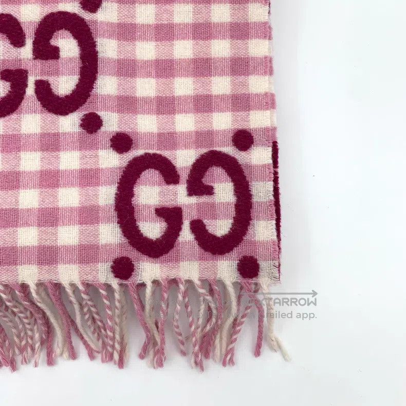 Gucci Gucci Pink logo jacquard full-print wool tassel scarf Size ONE SIZE - 4 Thumbnail