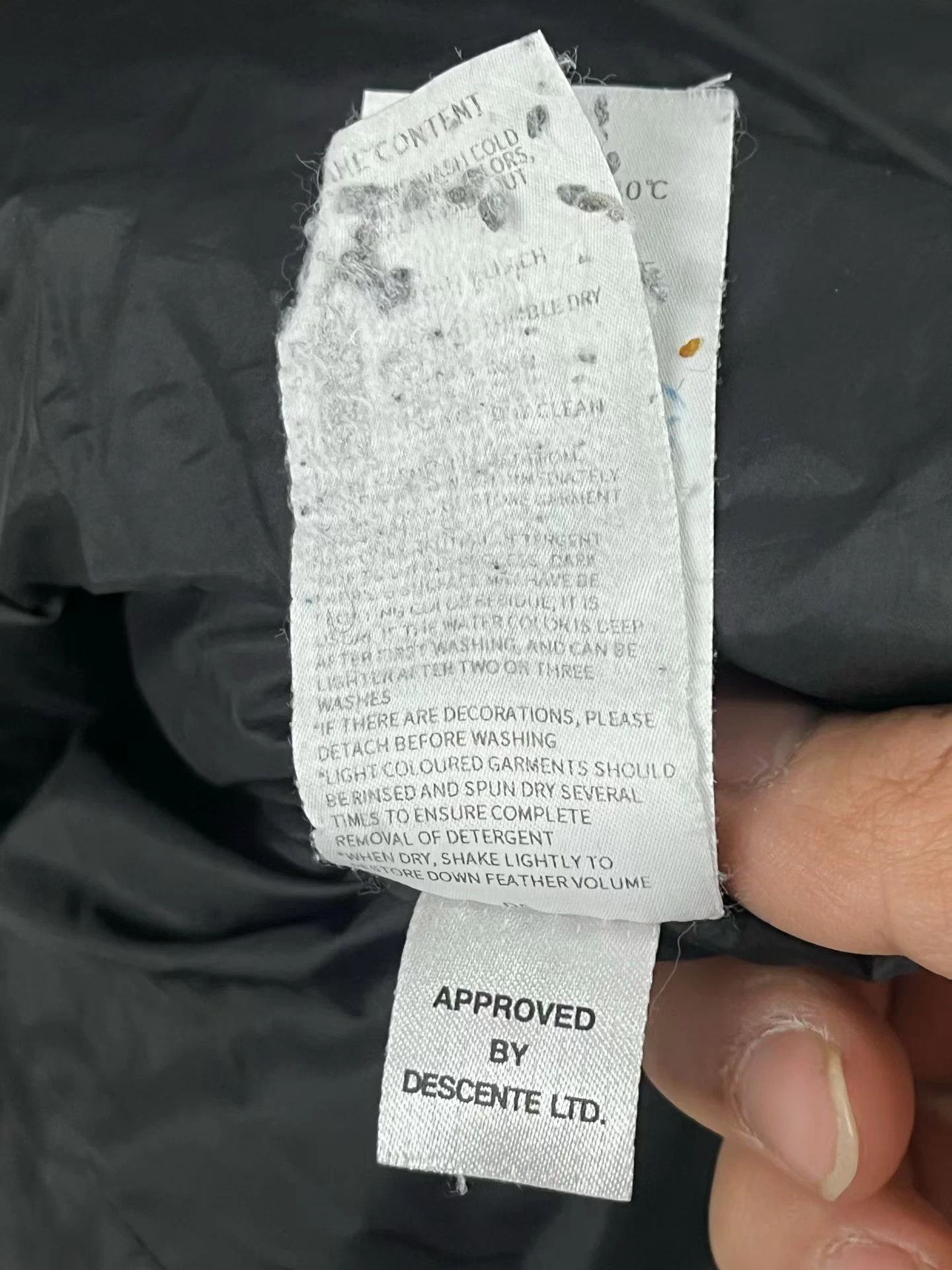 Descente DESCENTE long down coat XXL 99 new Size US XXL / EU 58 / 5 - 7 Thumbnail
