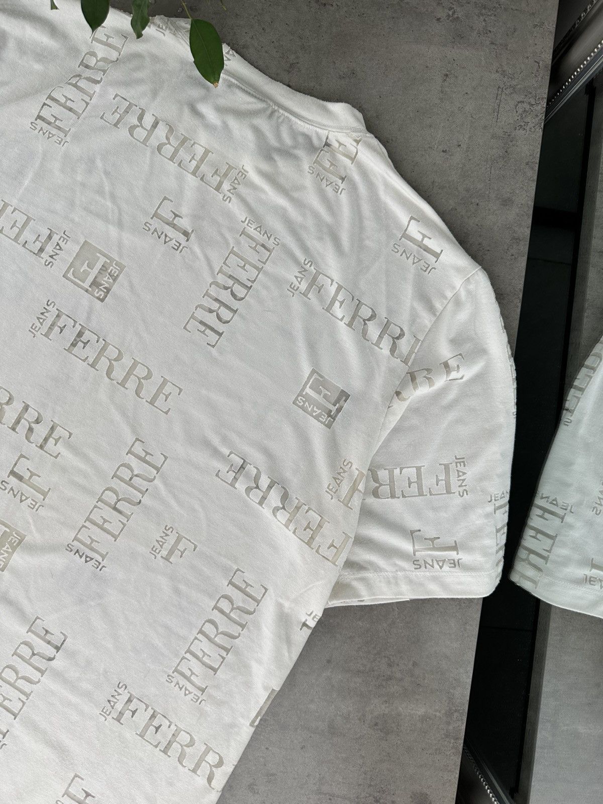 Ferre Ferre Vintage Monogram T-Shirt Size US XXL / EU 58 / 5 - 10 Thumbnail
