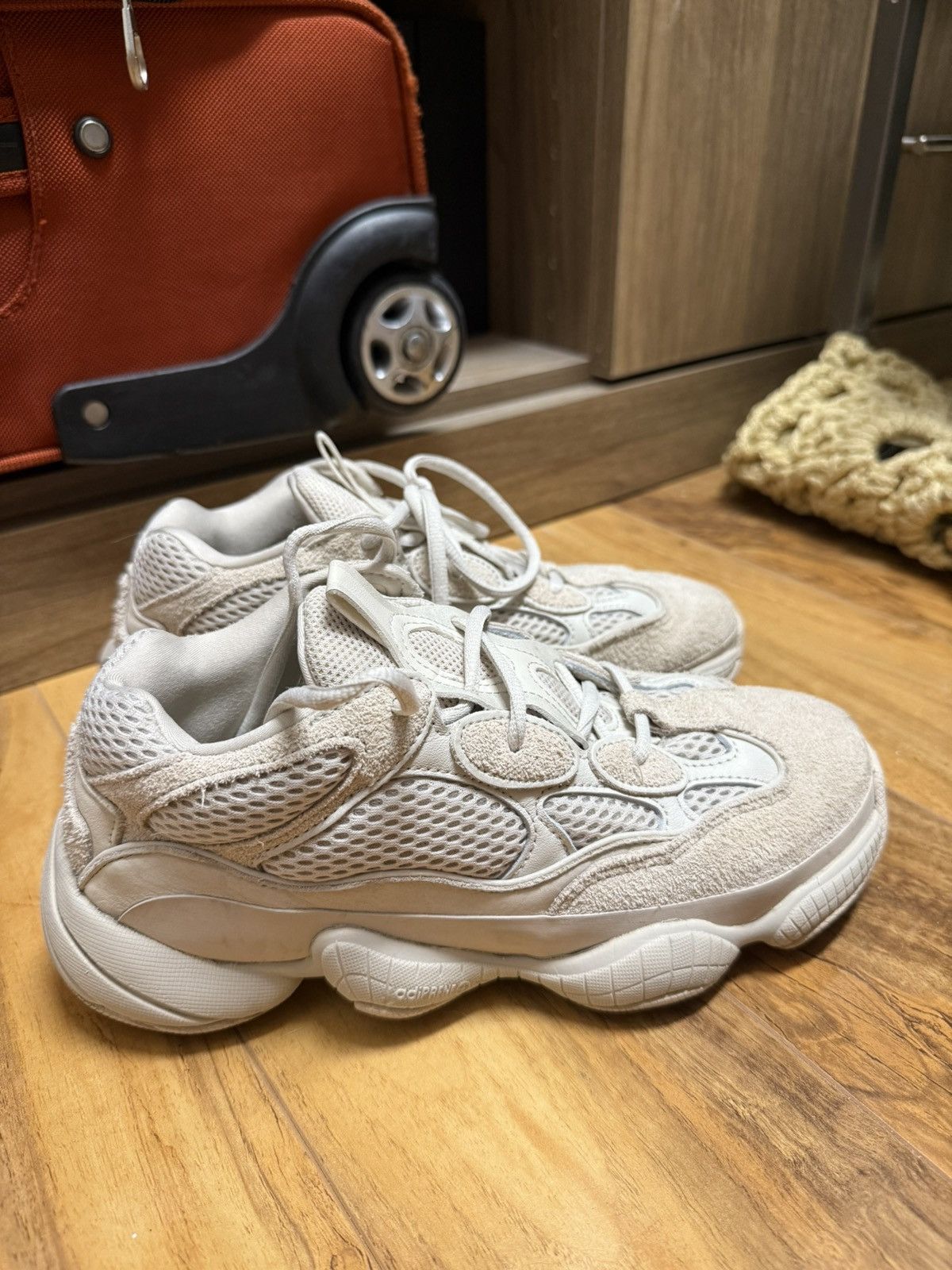 Adidas adidas Yeezy 500 Blush Size US 6.5 / EU 39-40 - 1 Thumbnail