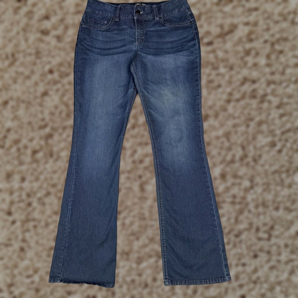 Lee Riders by Lee Bootcut Jeans Womens 12L Blue Dark Wash Mid Rise Stretch 32x34 Denim Jeans Bootscut Women 90s Theme Size 34" / US 12 / IT 48 - 1 Thumbnail