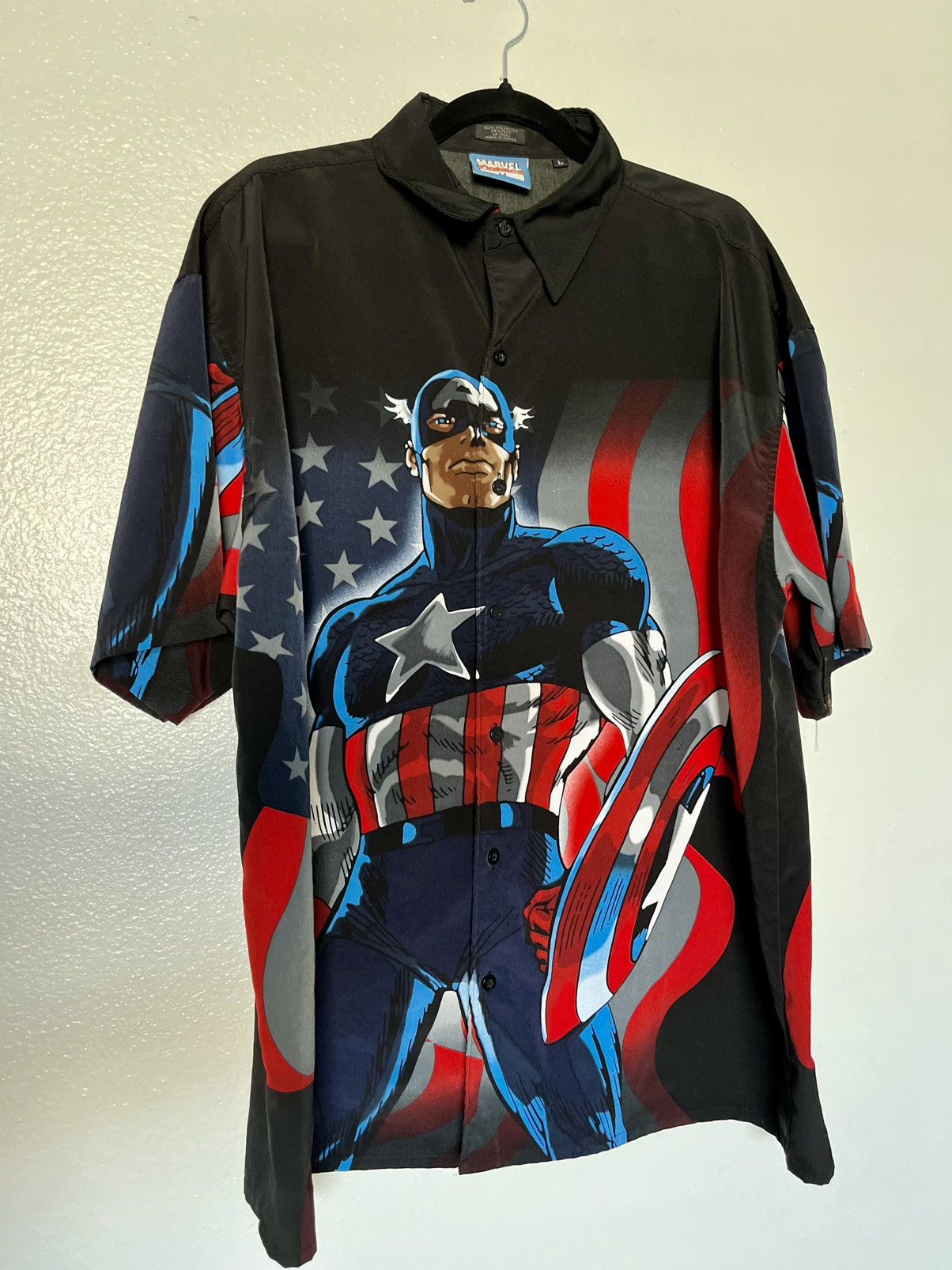 Marvel Comics 2002 Marvel Comics CAPTAIN AMERICA shirt, Black, Vintage Size US L / EU 52-54 / 3 - 9 Thumbnail