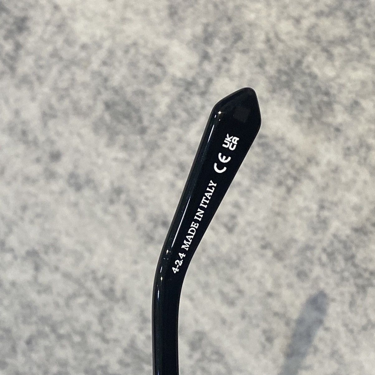 Off-White OFF WHITE STYLE 7C OERJ07CF24PLA0011000 BLACK Size ONE SIZE - 8 Thumbnail