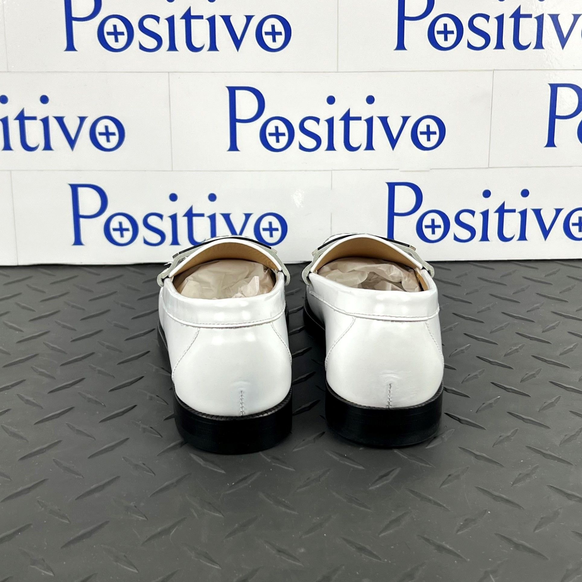 Buscemi Buscemi Town Loafer Off White Leather Loafers US 7 SAMPLE Size US 7 / IT 37 - 6 Thumbnail