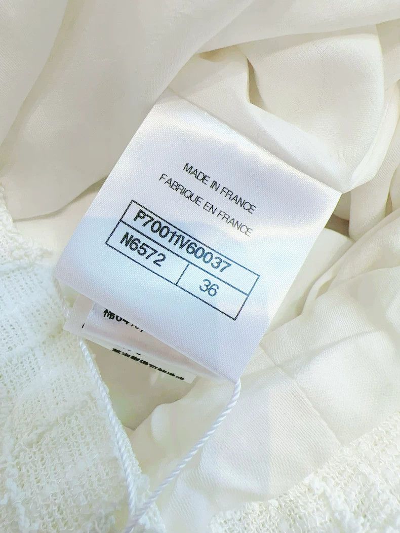 Chanel Chanel 21C early spring show white lace flower pocket long Size XS / US 0-2 / IT 36-38 - 7 Thumbnail