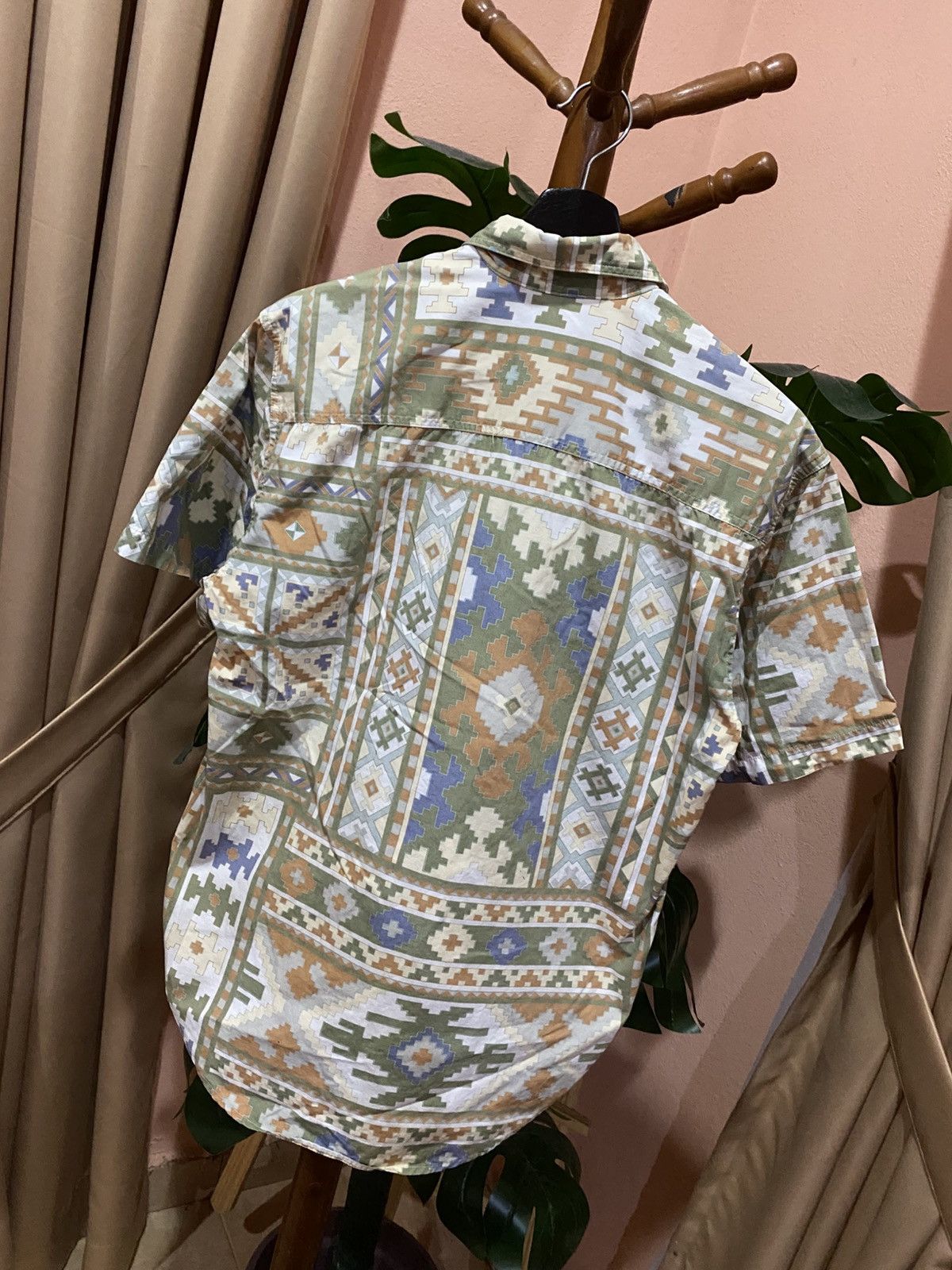 Woolrich Woolen Mills Vintage Woolrich Aztec Print Short Sleeve Shirt – Made Japan Size US S / EU 44-46 / 1 - 8 Thumbnail
