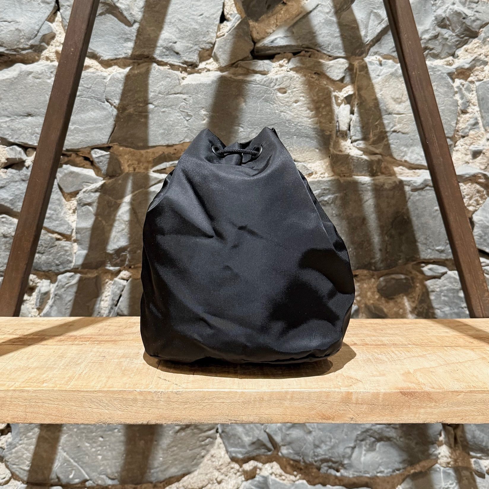 Burberry Burberry Black Nylon Phoebe Drawstring Mini Bucket Pouch Size ONE SIZE - 5 Thumbnail