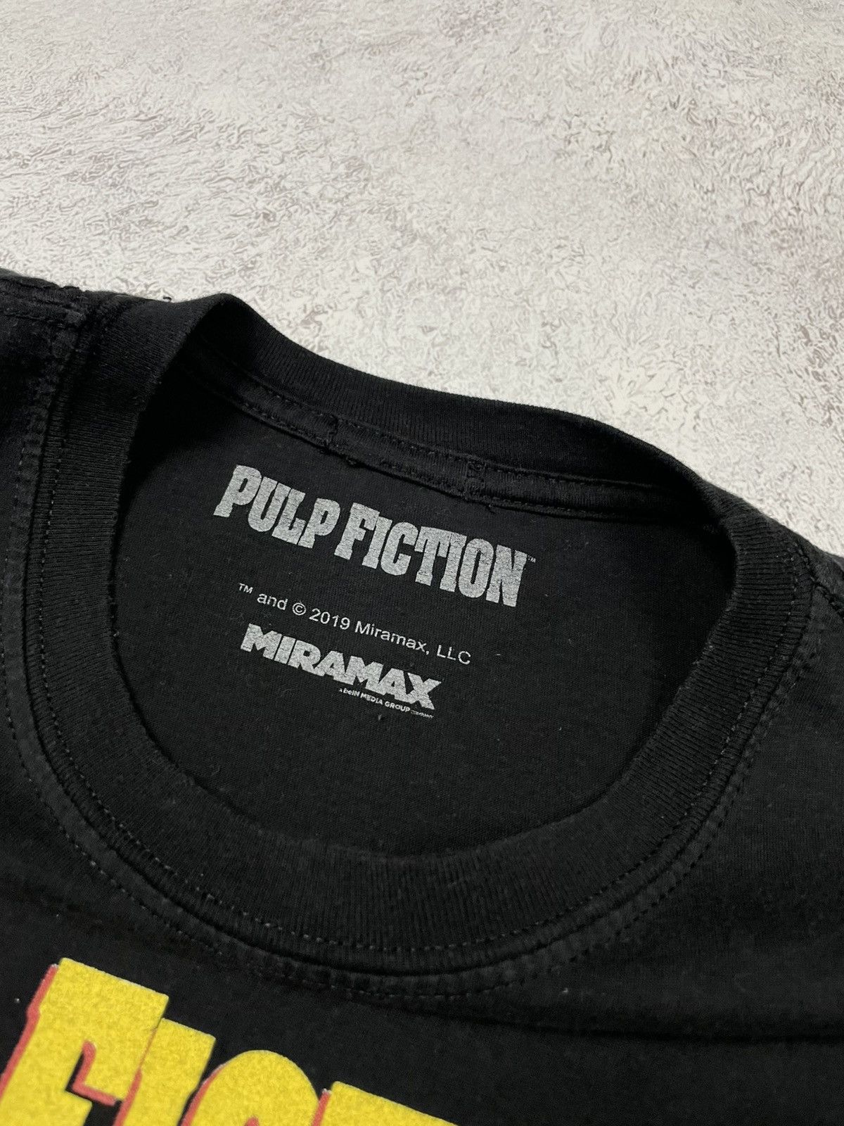 Vintage Pulp Fiction Rare Tarantino Movie T-shirt Miramax Size US L / EU 52-54 / 3 - 4 Thumbnail