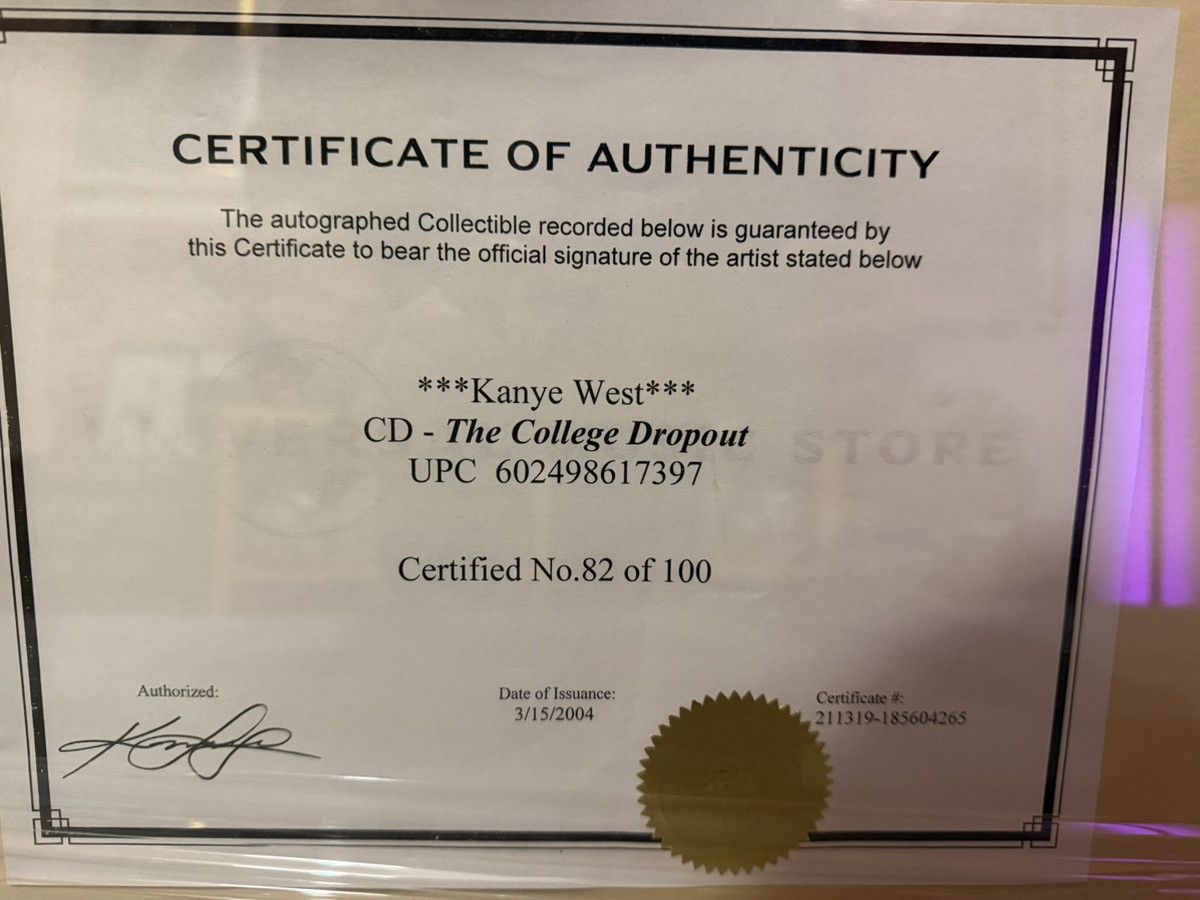 Kanye West Kanye West signed copy of The College Dropout - framed Size ONE SIZE - 5 Thumbnail