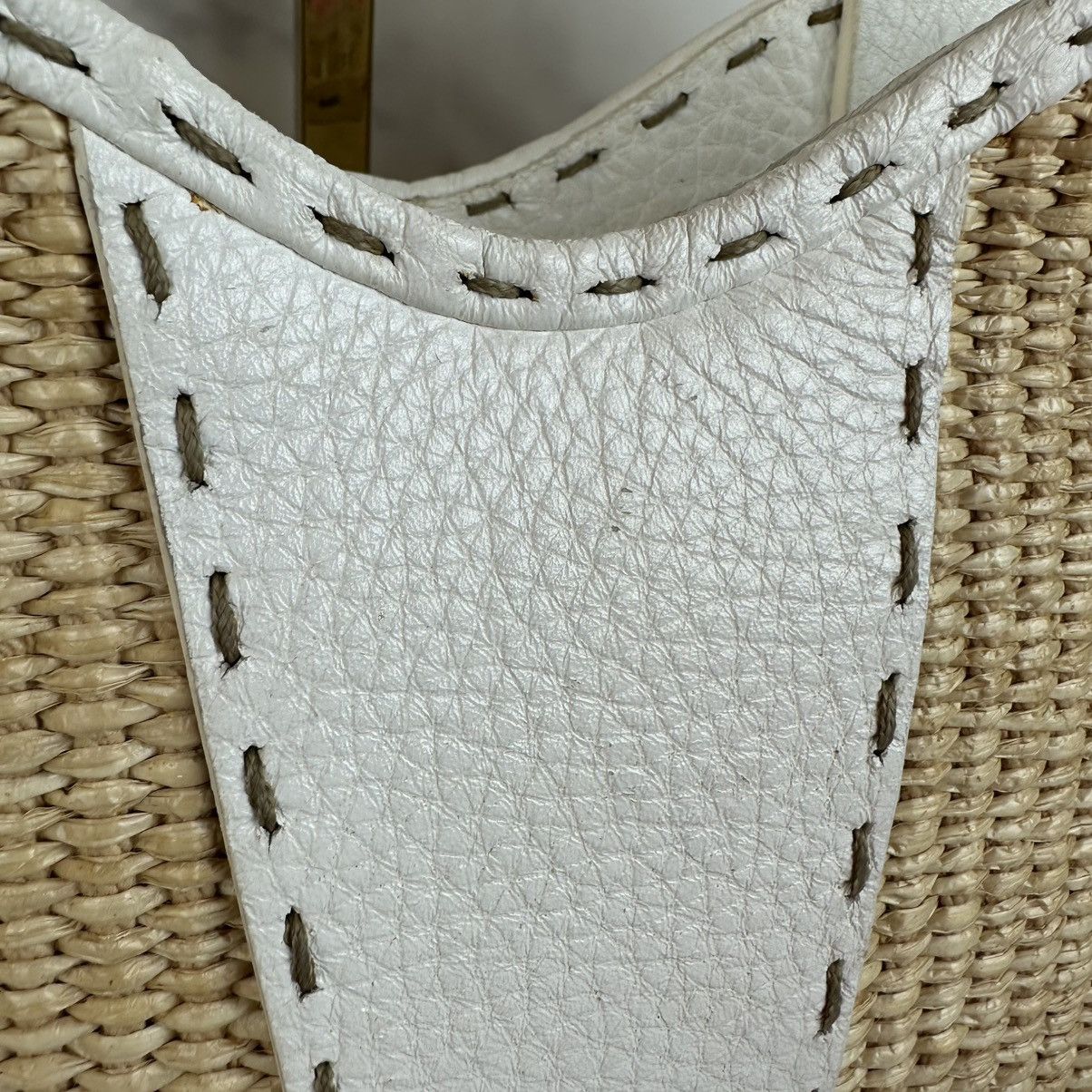 Fendi Fendi Small Raffia Selleria Trapezio Hobo Bag Size ONE SIZE - 6 Thumbnail