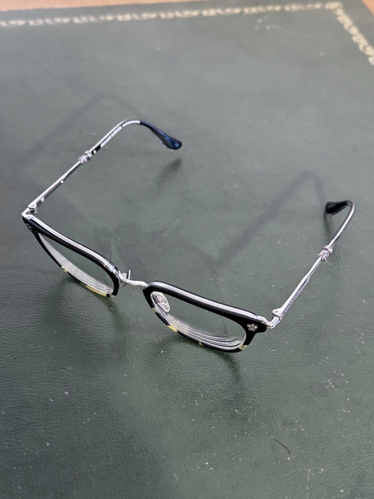 Chrome Hearts Chrome Hearts FISH MITTEN Glasses | Grailed