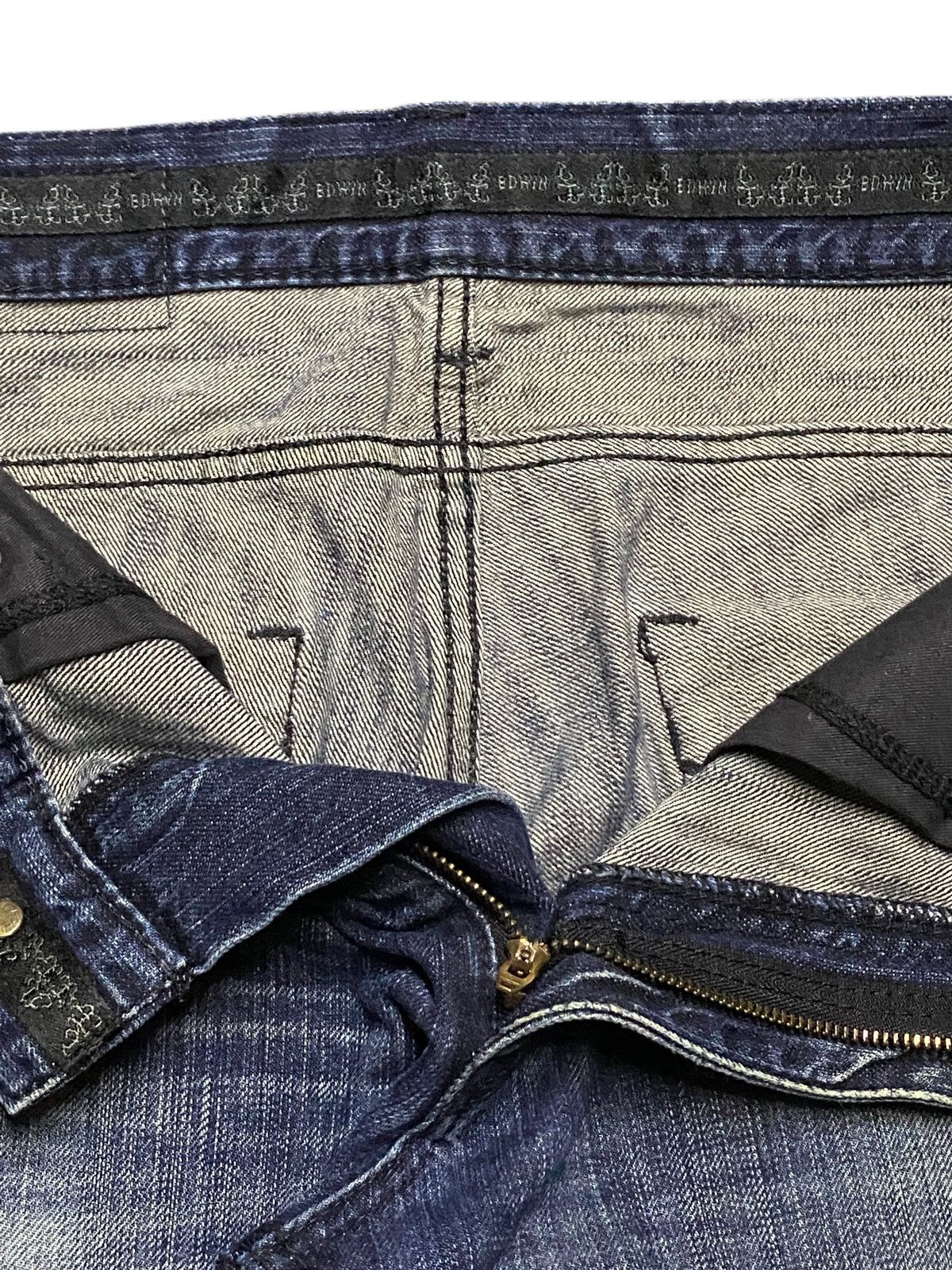 Edwin Vintage Japanese Brand Edwin 422XVS Cross Button Loose Jeans Size US 34 / EU 50 - 10 Thumbnail