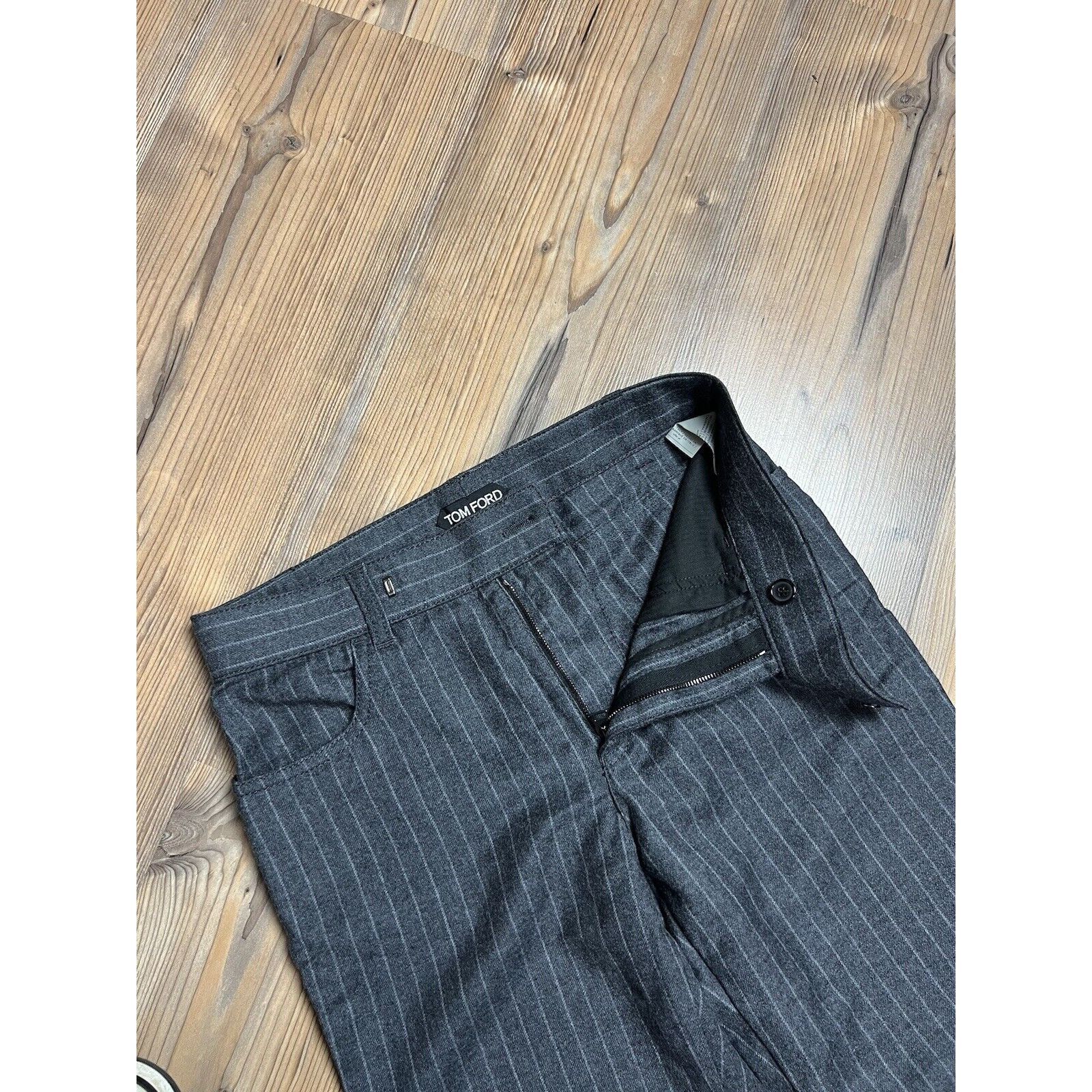 Tom Ford MINT! Tom Ford Gray Striped Women`s Wool Pants Size 36 Size 25" / US 0 / IT 36 - 8 Thumbnail