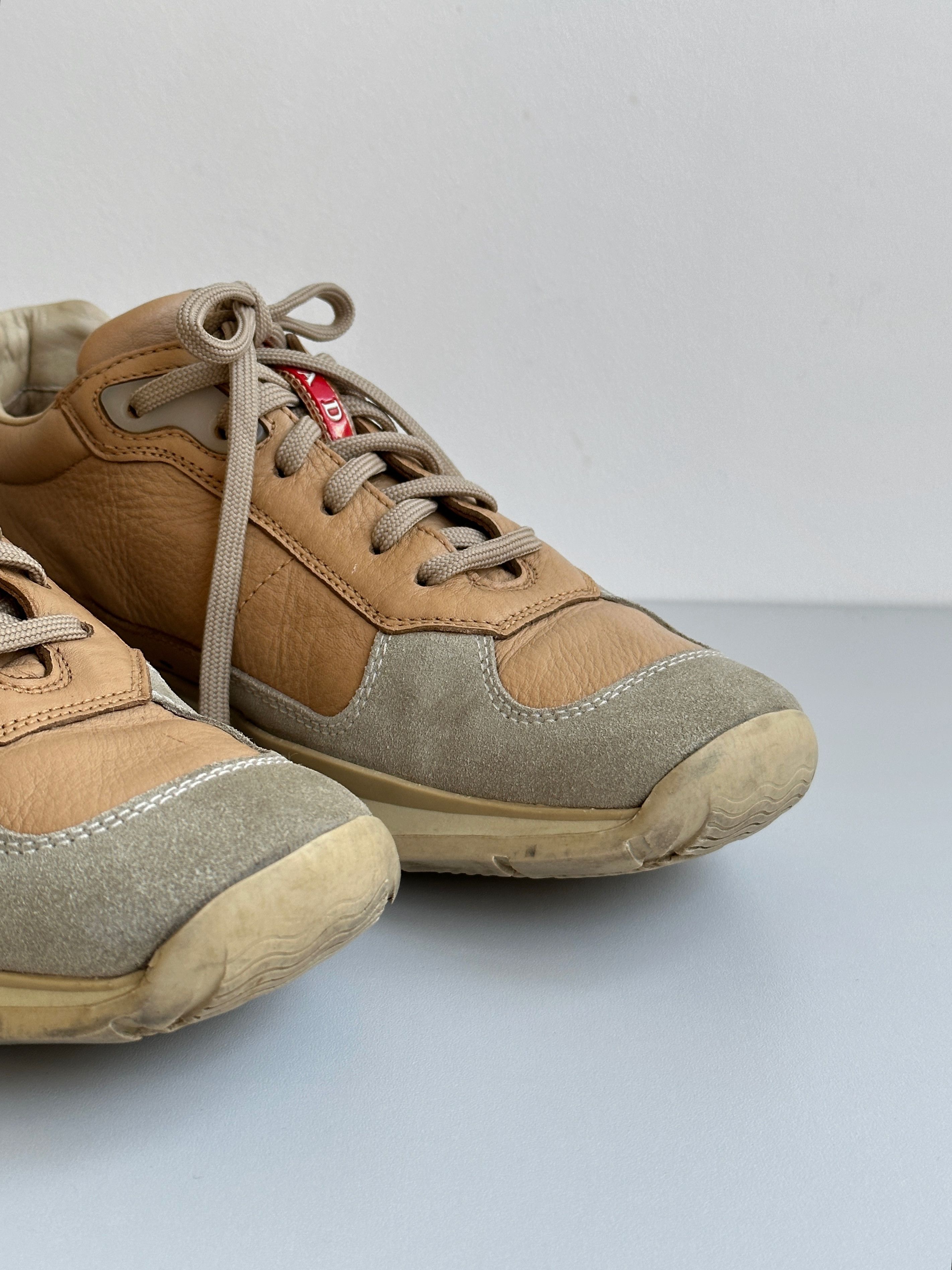 Prada Vintage Prada Low Runner Sneaker 25.5 cm Size US 10 / IT 40 - 8 Thumbnail