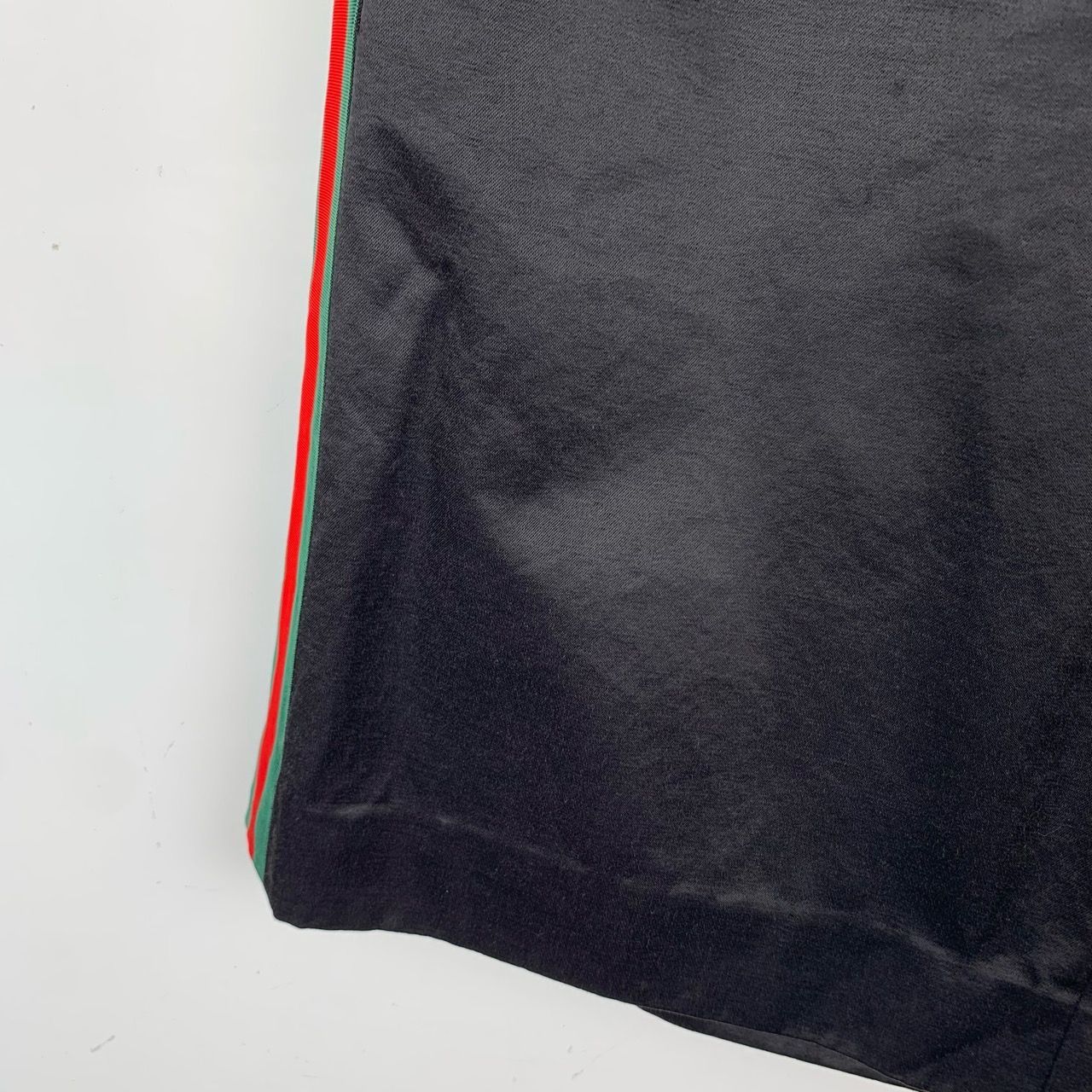 Gucci Gucci Black Waxed Cotton Shorts with Red and Green Stripes ( Size US 28 / EU 44 - 6 Thumbnail