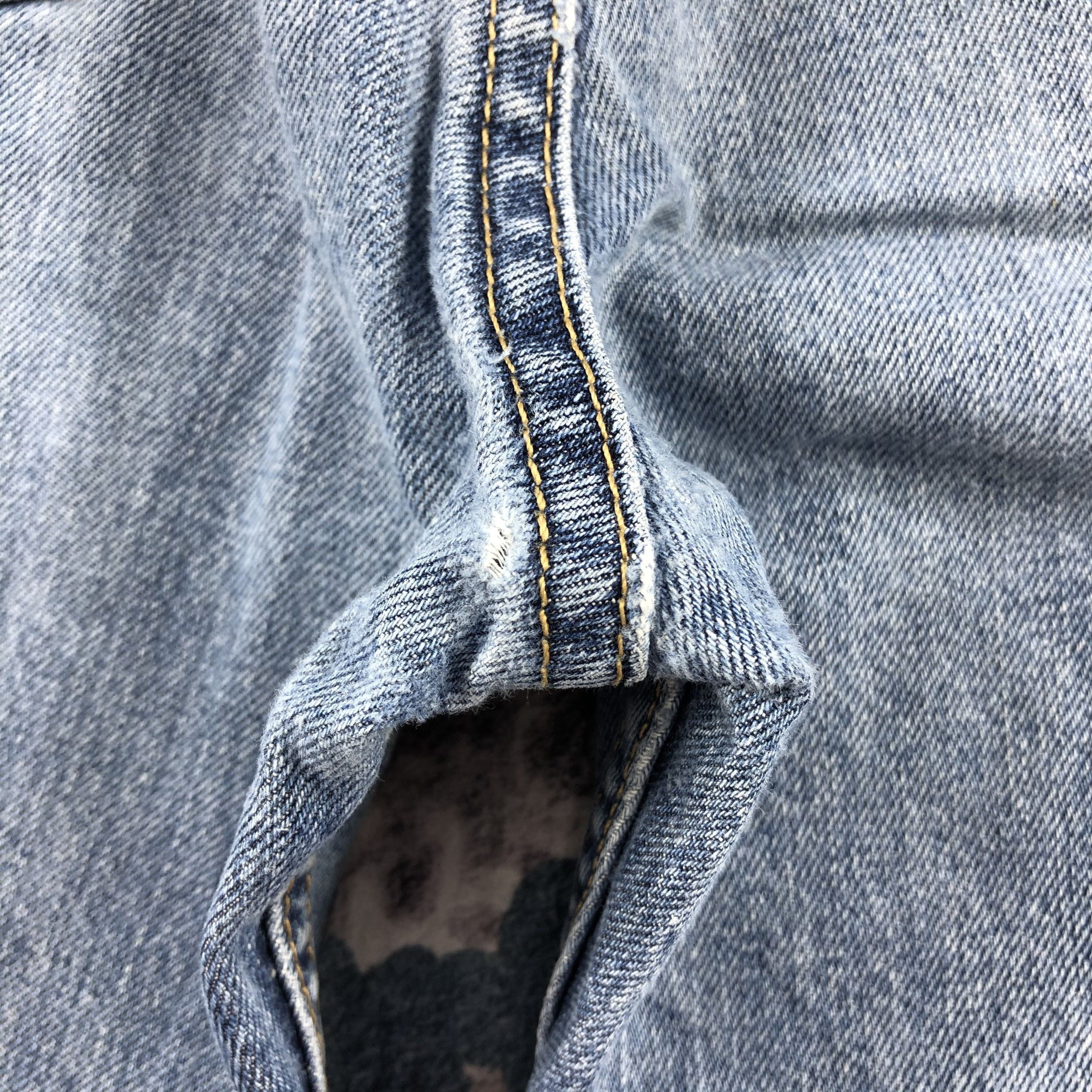 Levi's × Vintage Vintage Blue Wash Levis 501 Jeans-JM2308 Size US 37 - 8 Thumbnail
