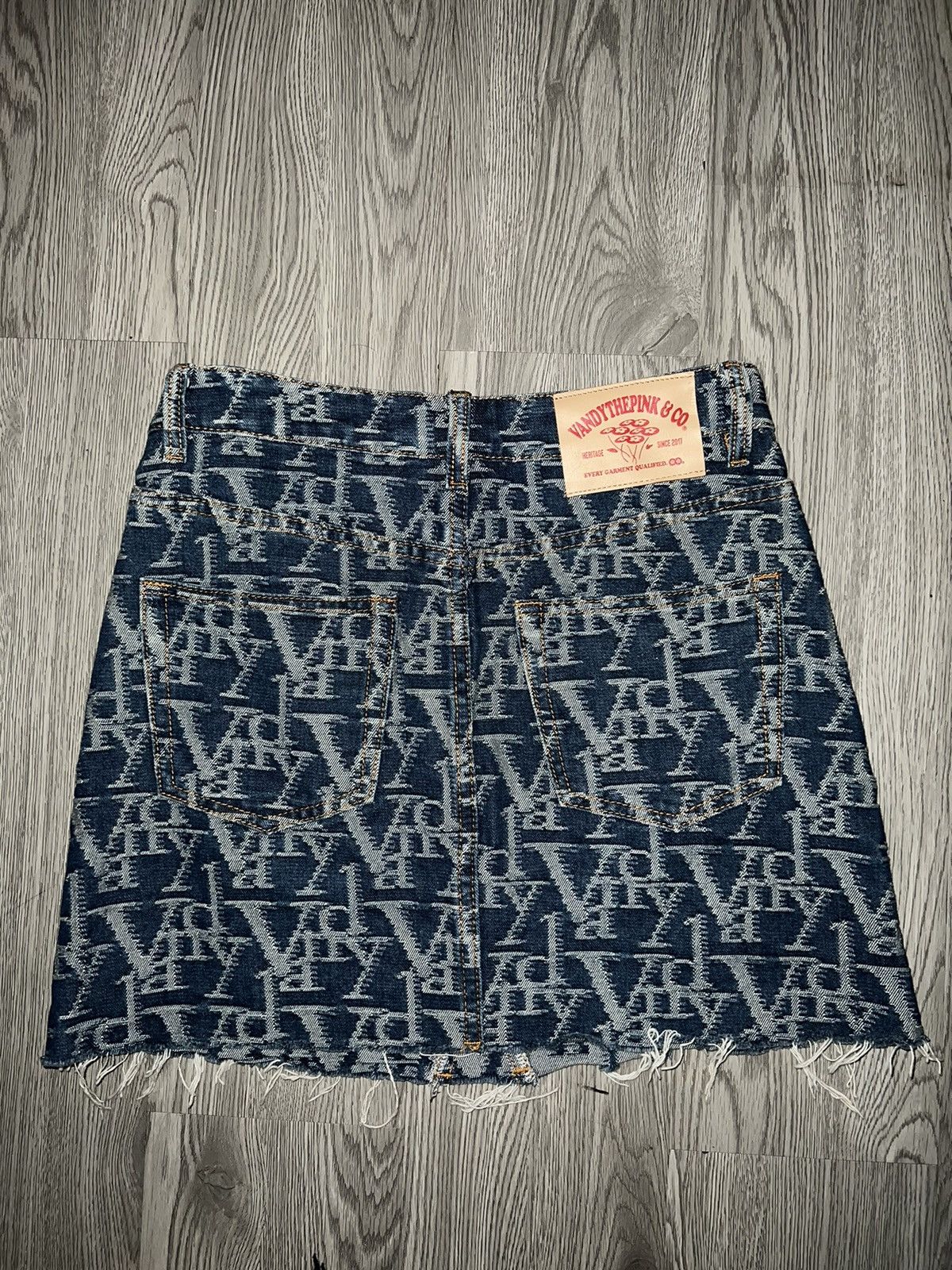 Vandy The Pink Vandy The Pink monogram denim skirt 💙🦋 Size 26" / US 2 / IT 38 - 2 Thumbnail